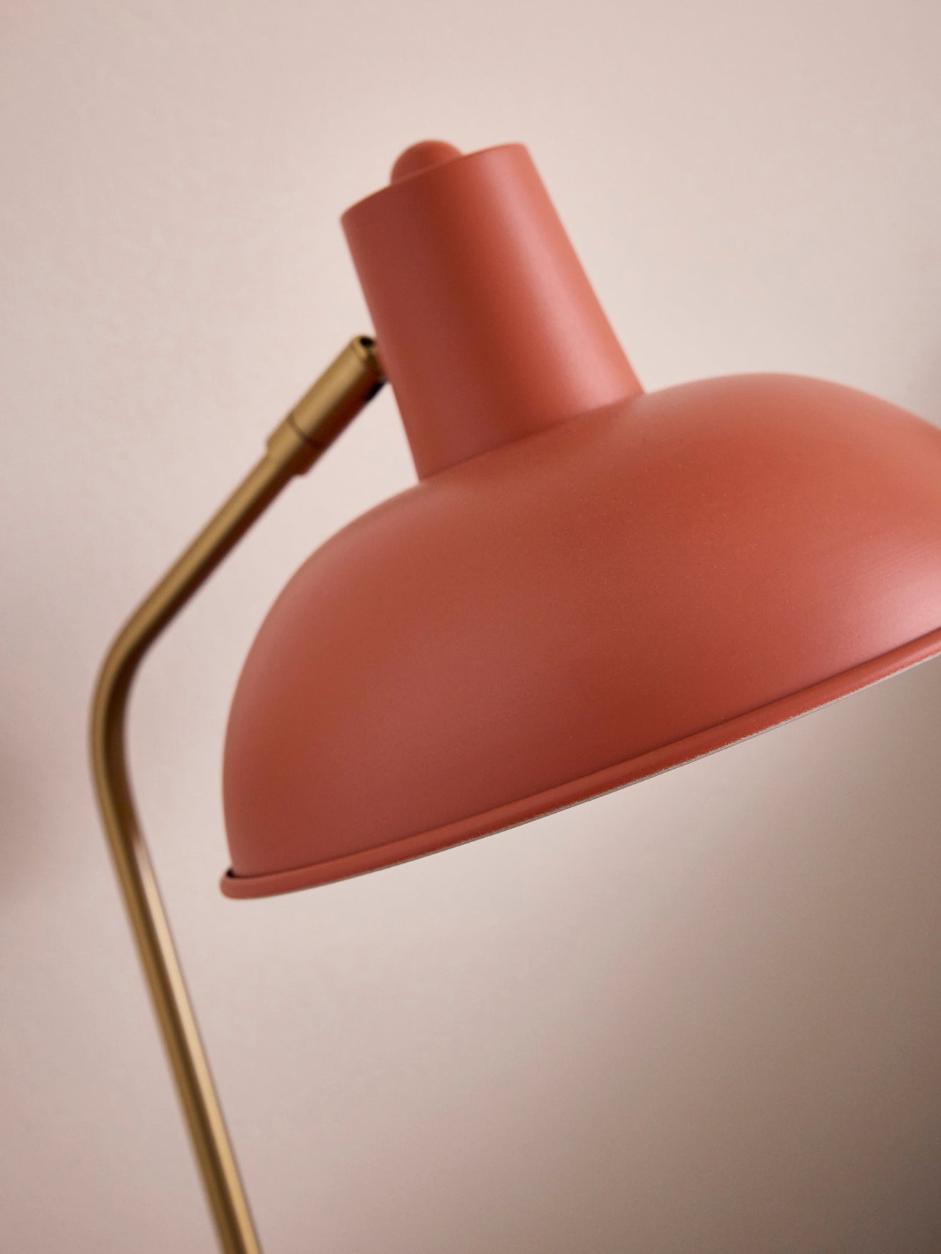 Lampe im Retro-Stil