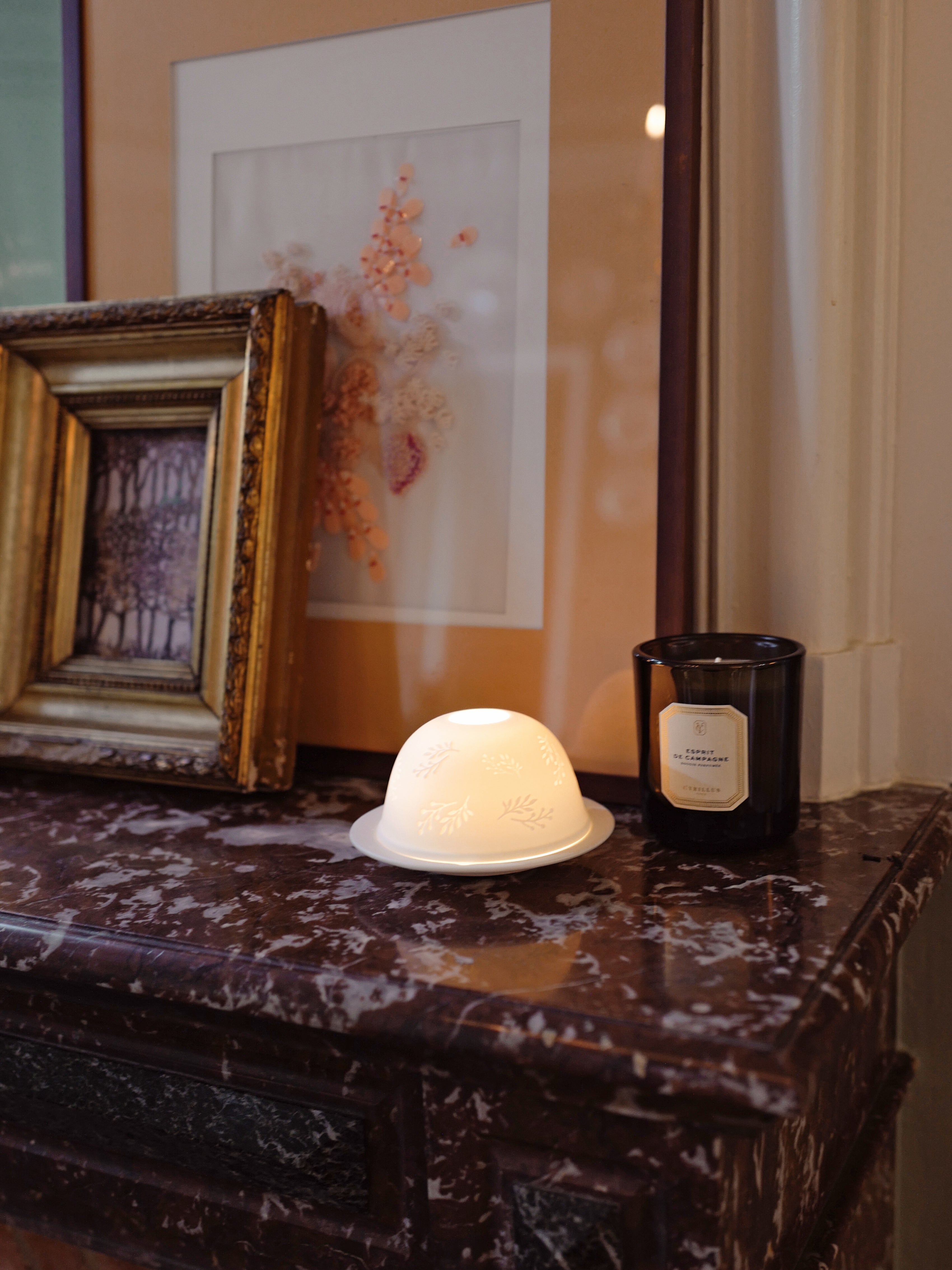 Kuppelformiger Windlichter aus Keramik