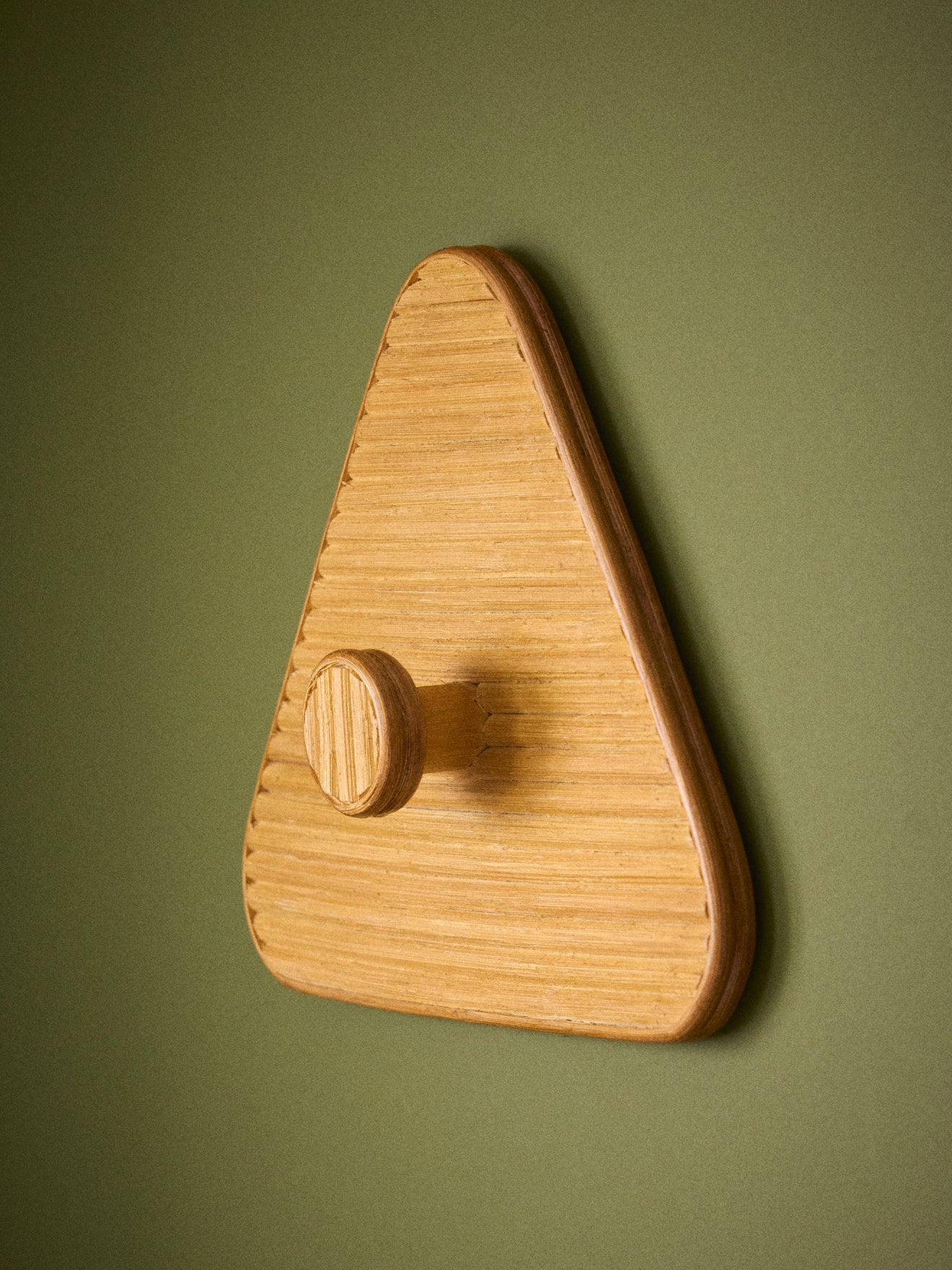 Wandhaken Céleste aus Rattan