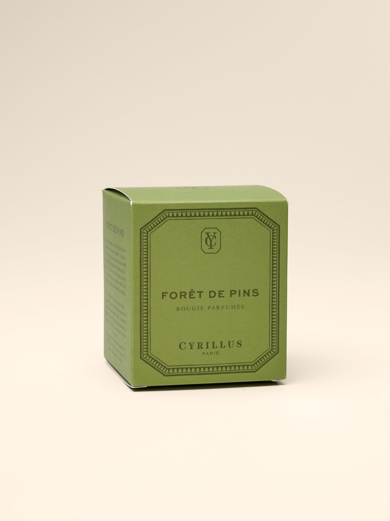 Weihnachtskerze - Kiefernwald