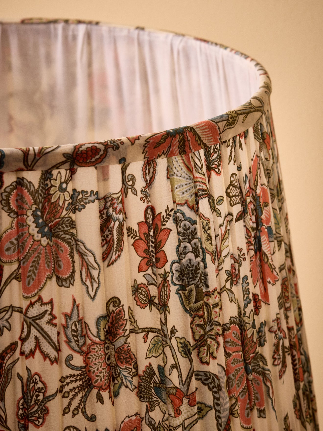 Lampenschirm mit Plissees – kleines Modell mit Persia-Print