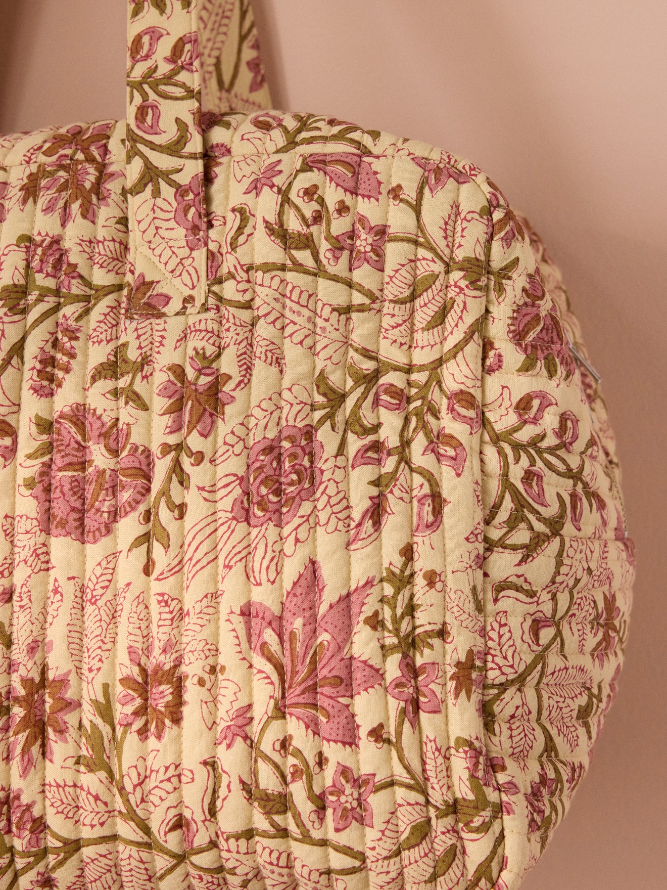 Wochenendtasche mit Blumenmuster