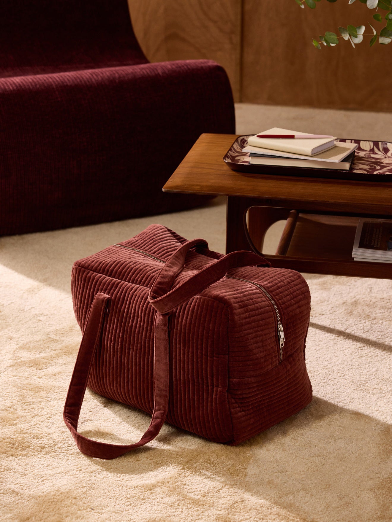 Wochenendtasche aus Velours
