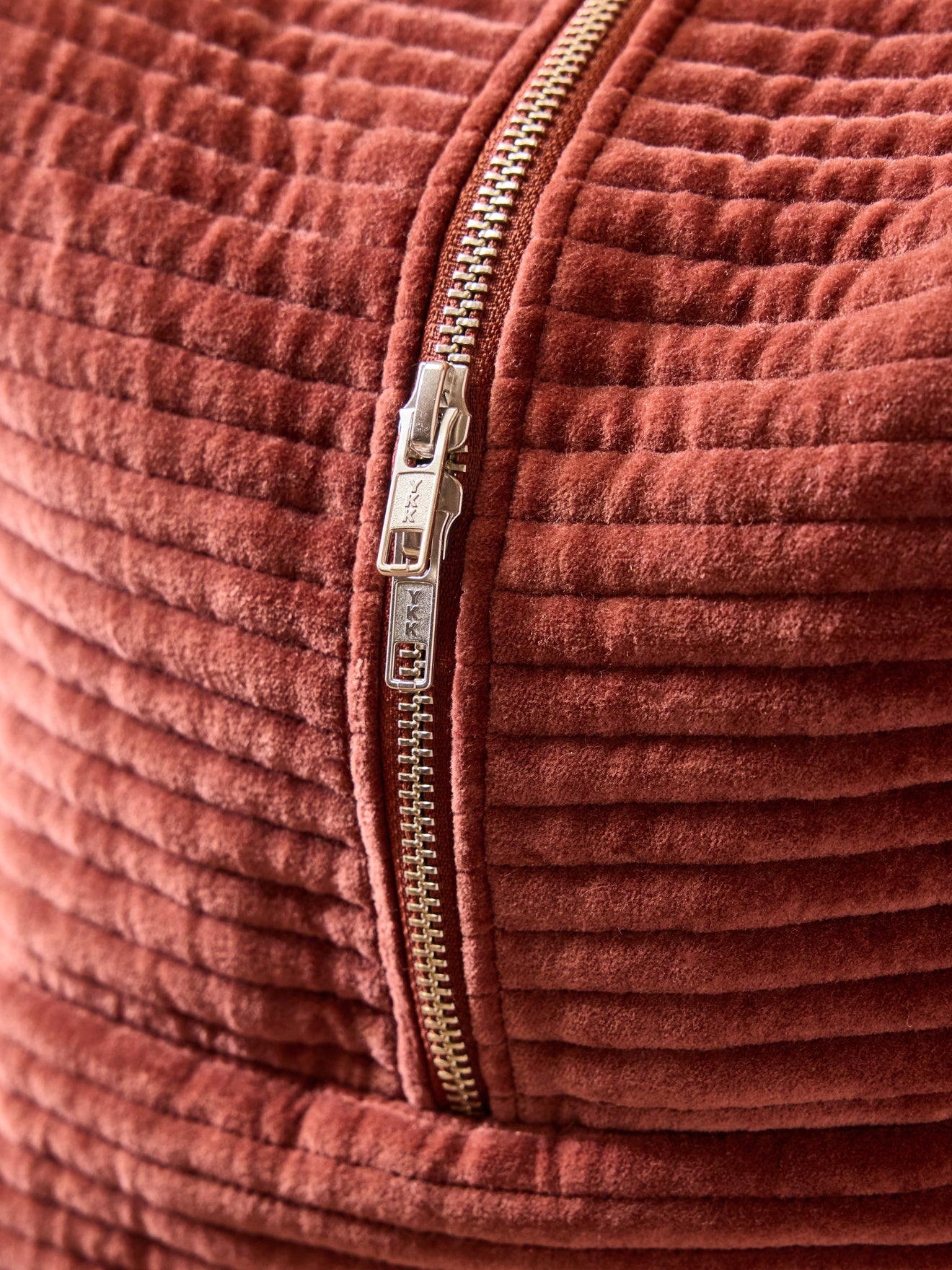 Wochenendtasche aus Velours
