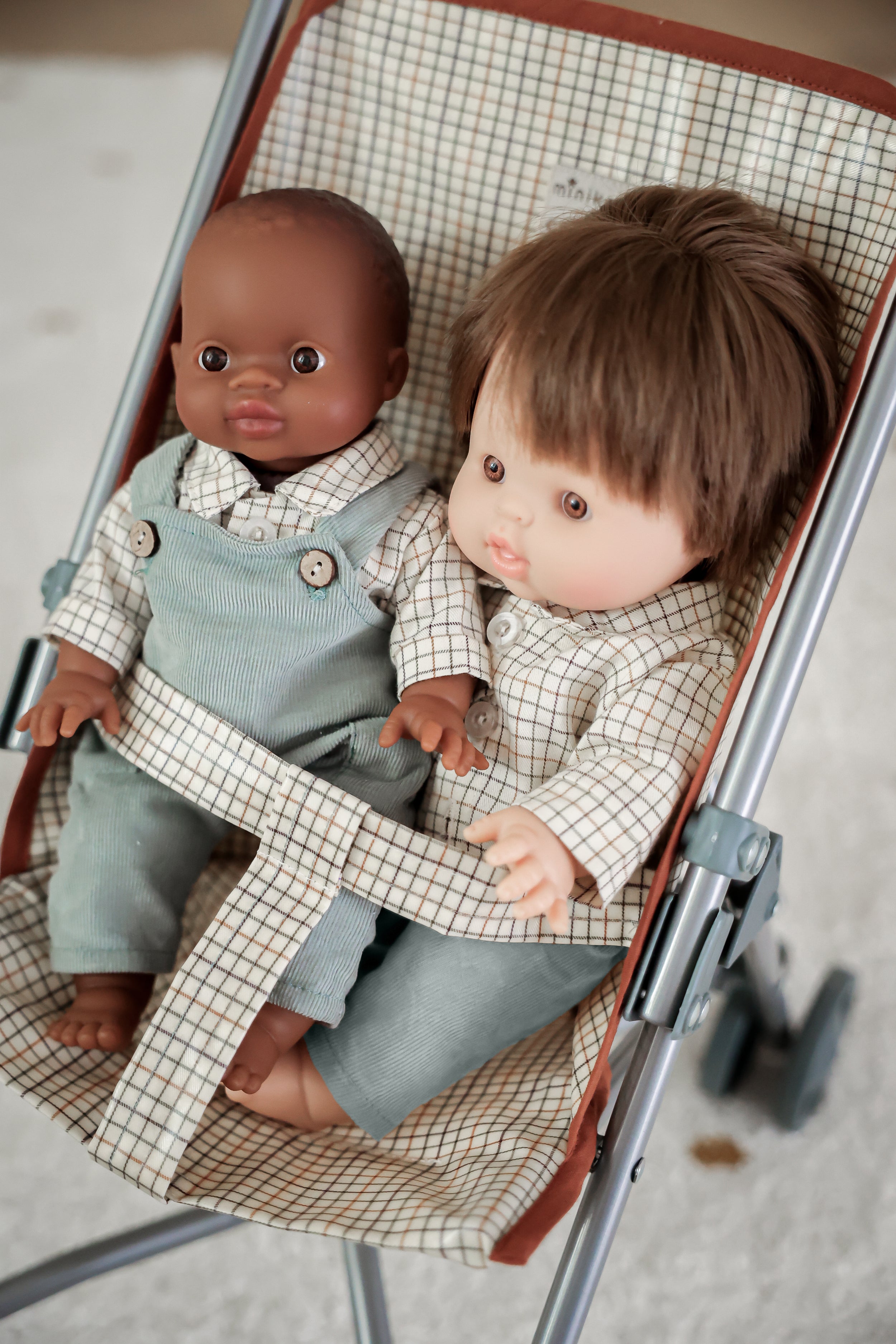 Tattersall-Oscar-Kinderwagen - Cyrillus X Minikane-Kollektion