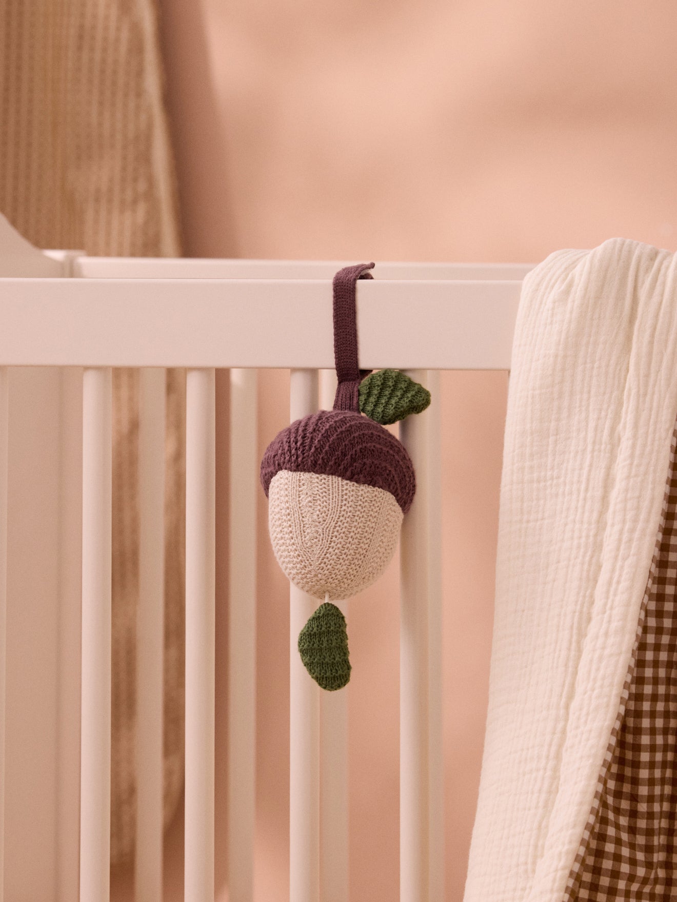 Gestrickte, Spieluhr