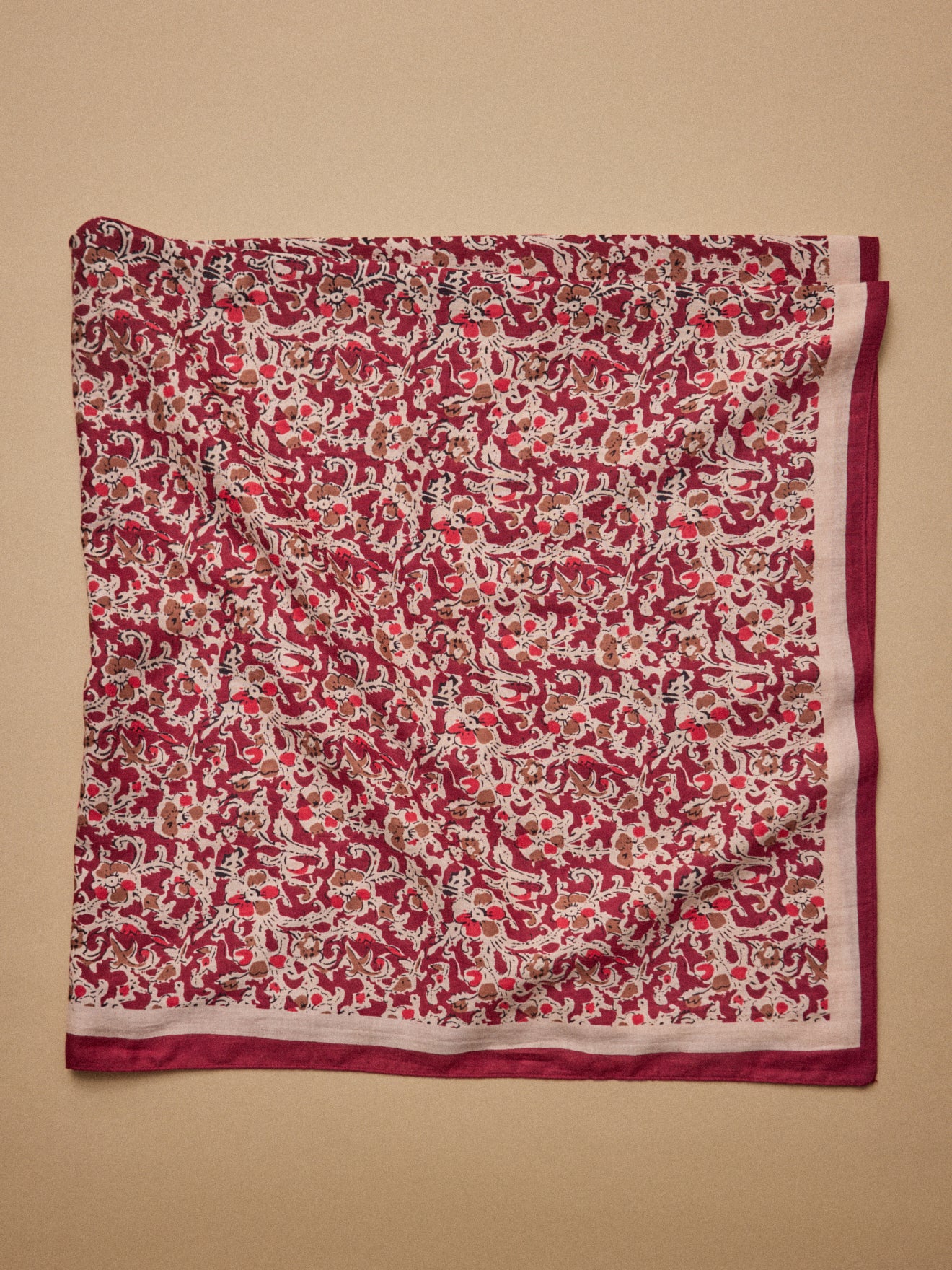Damen-Tuch mit abstraktem Print