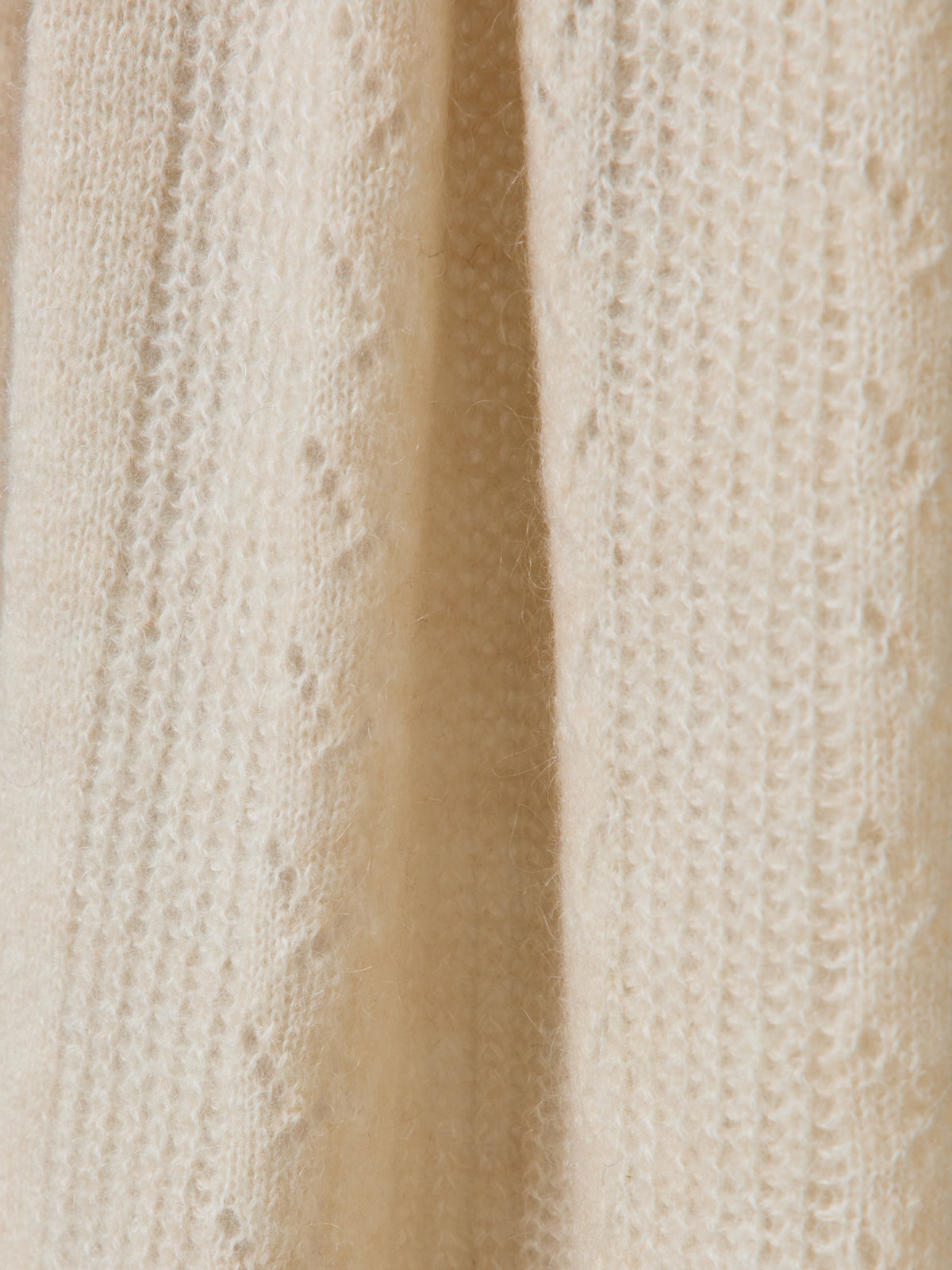 Damen-Wollschal mit Ajour-Muster
