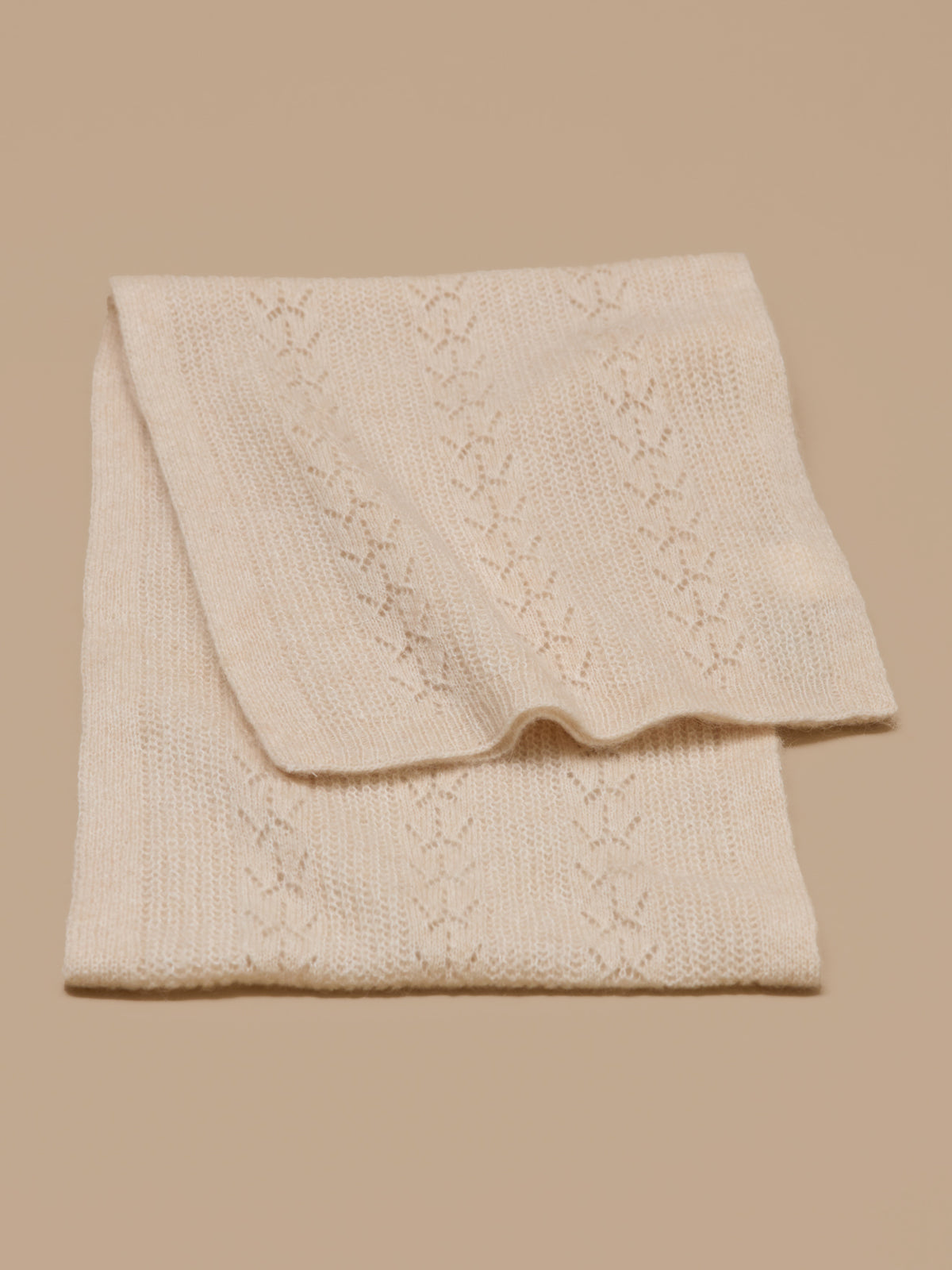 Damen-Wollschal mit Ajour-Muster