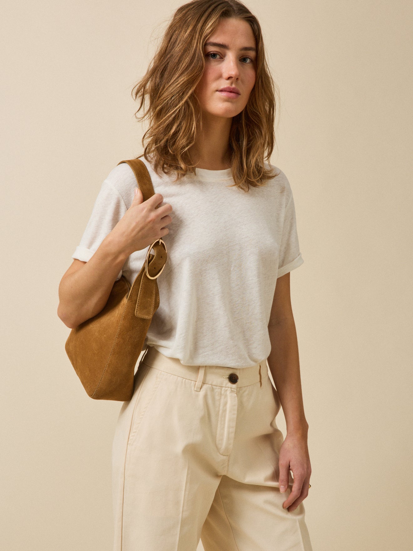 Damen-Umhängetasche aus Veloursleder – Kollektion Lederwaren Cyrillus