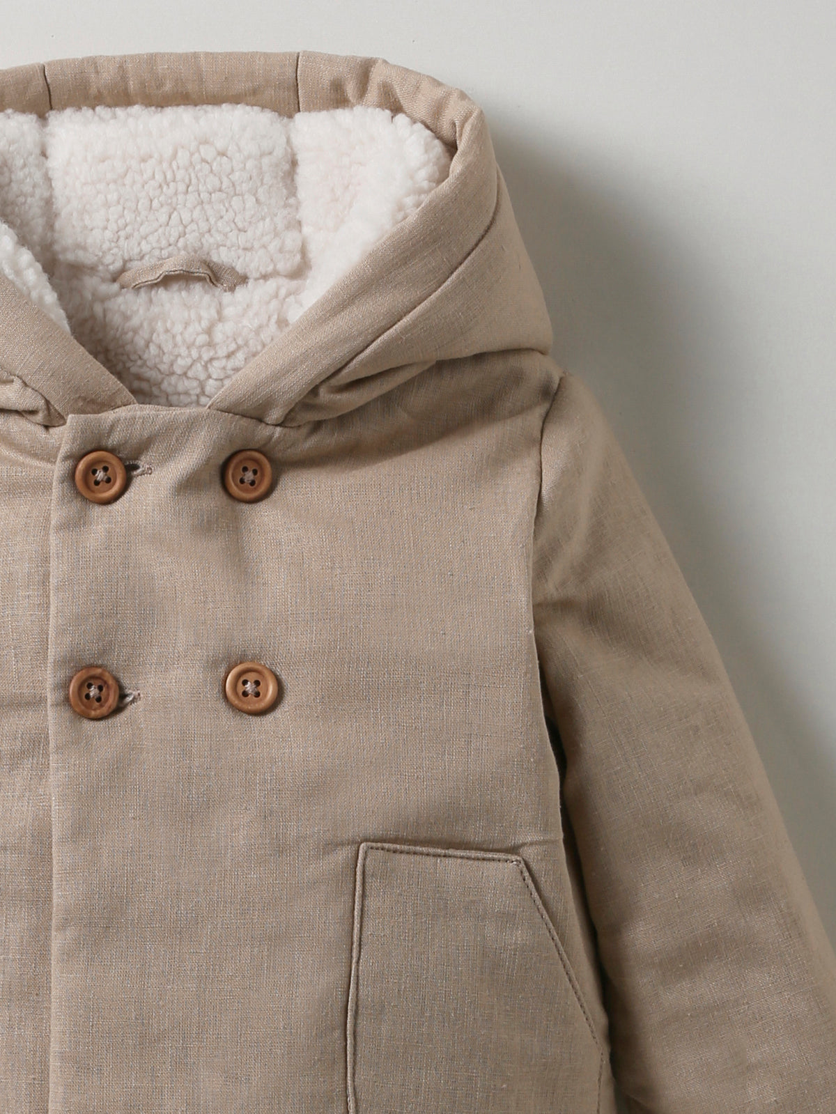 Babymantel aus Leinen und Baumwolle