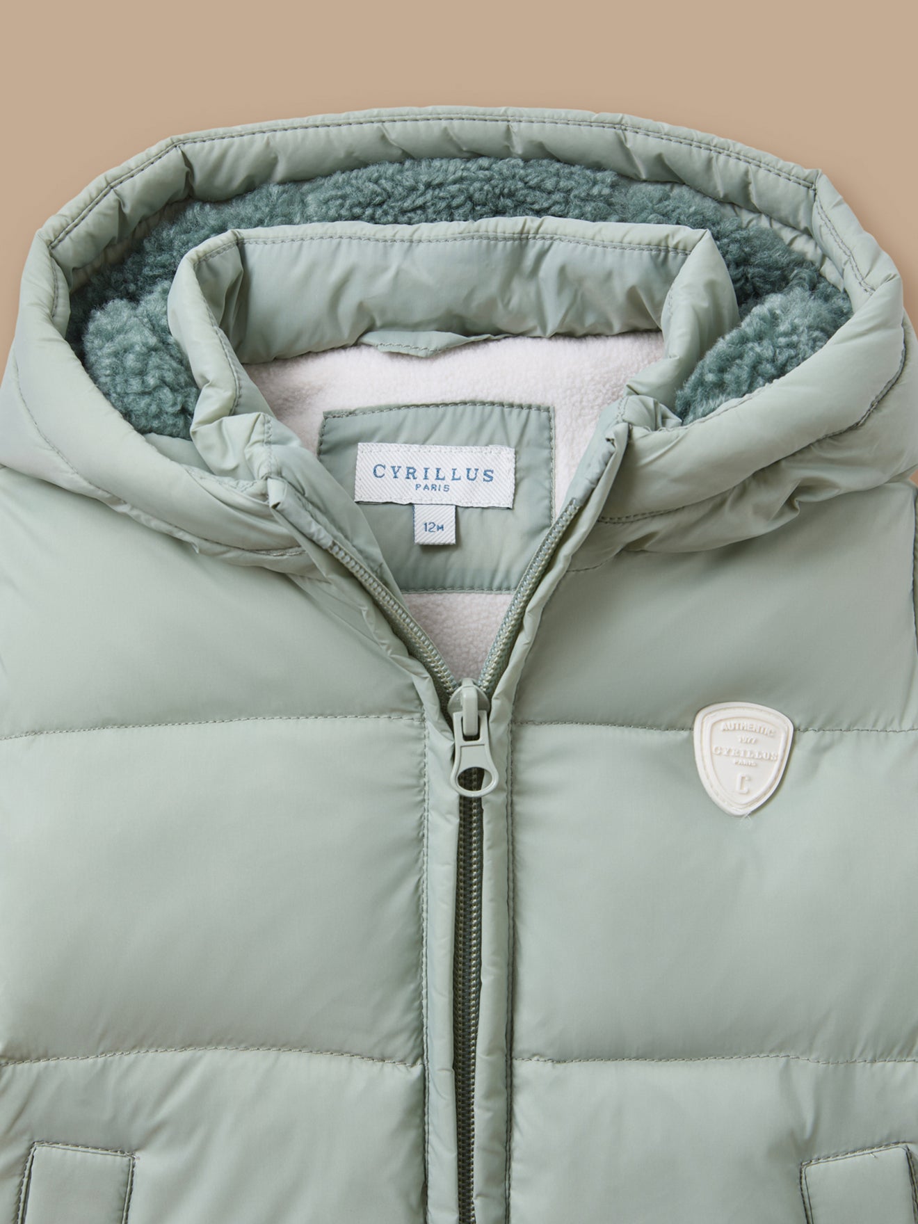 Einfarbige Steppjacke mit Sherpa-Futter für Babys