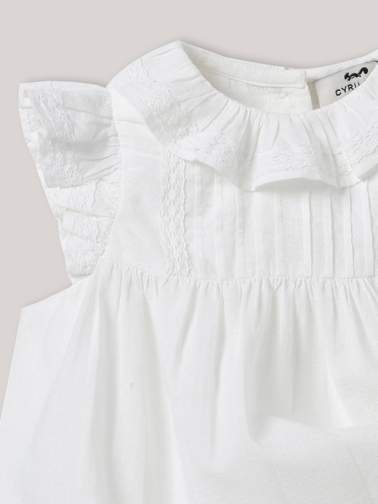 Babykleid – Kollektion für Festtage und Hochzeiten