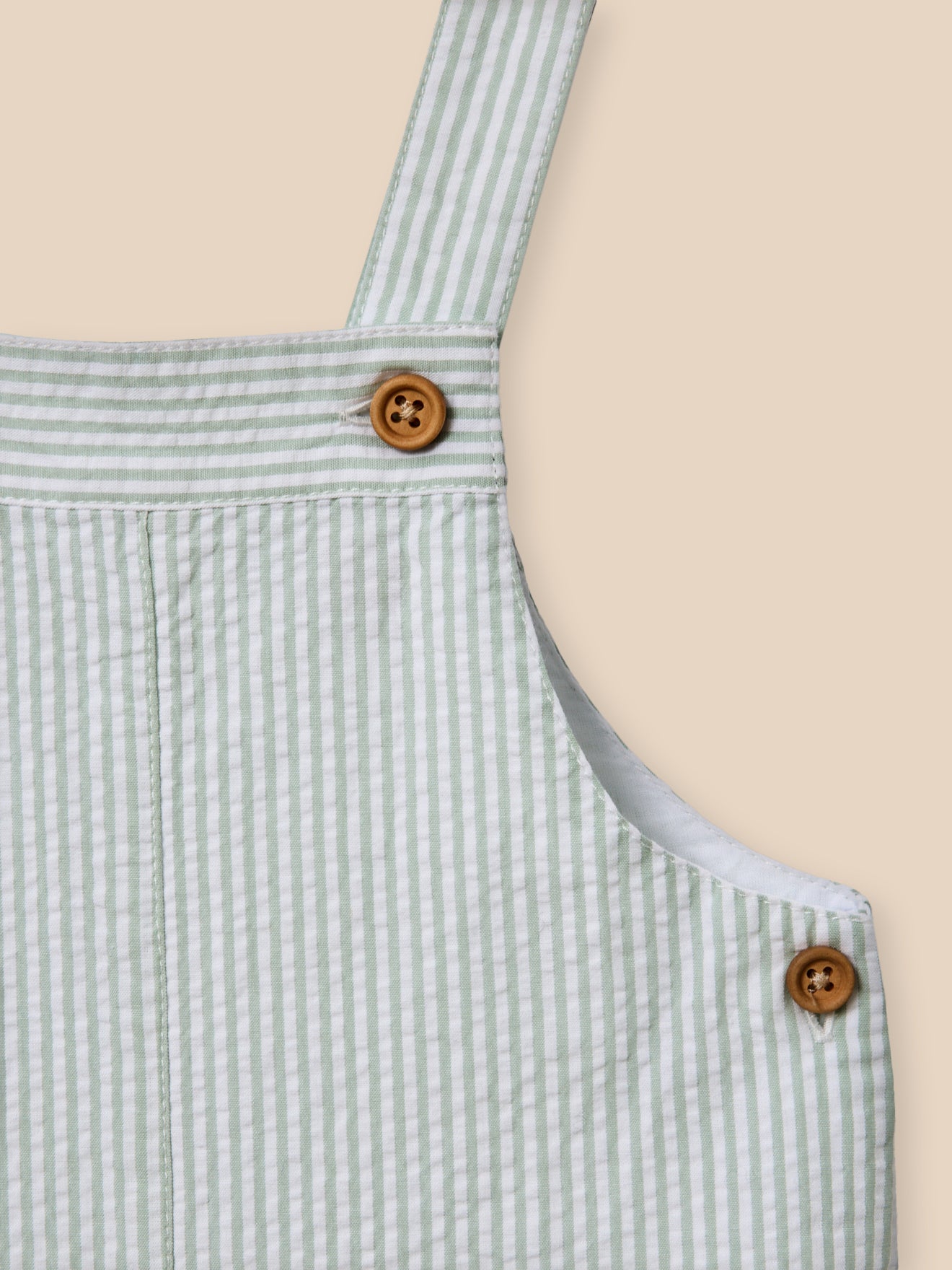 Baby-Latzshorts mit Vichy-Karos