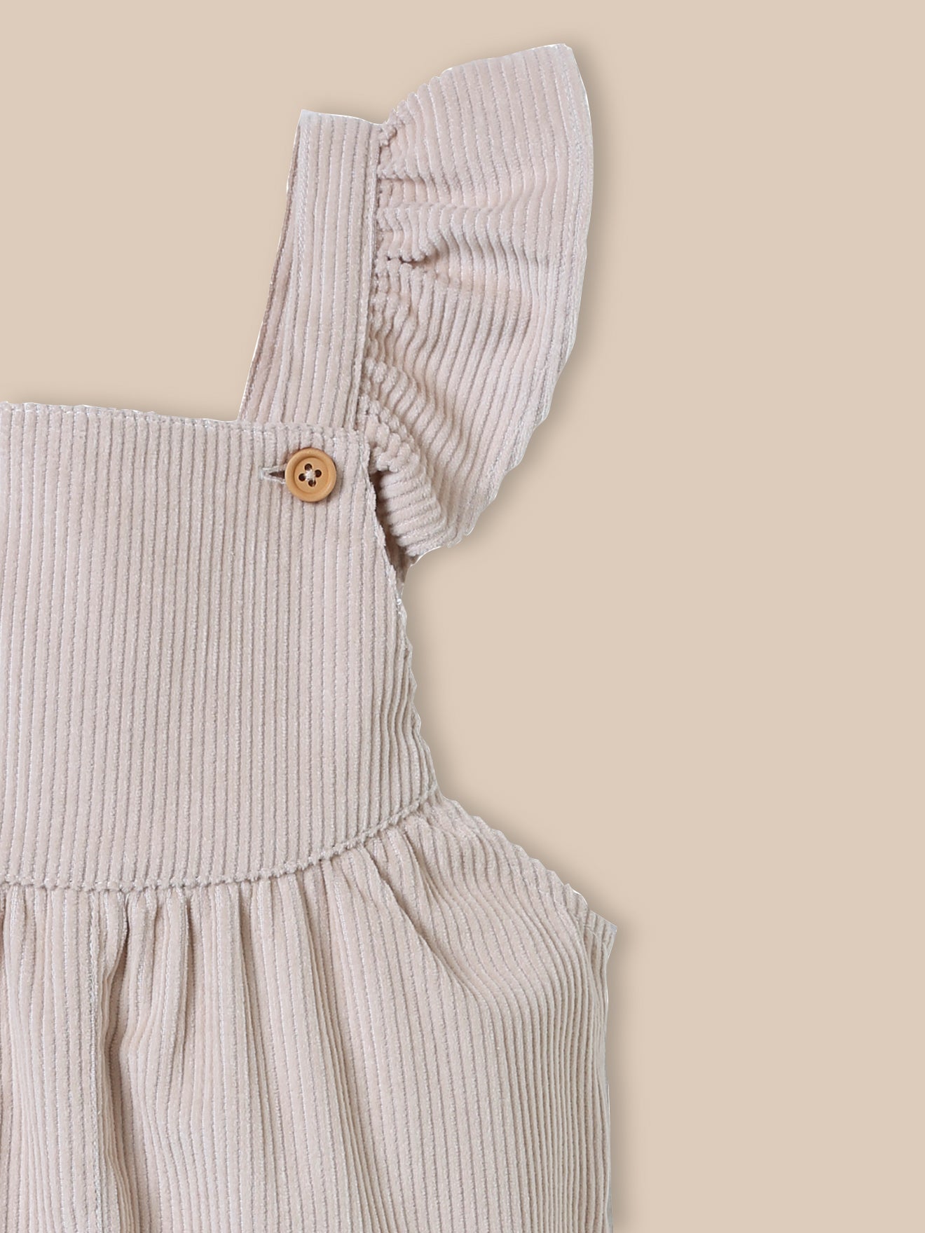 Baby-Latzhose aus Velours mit breiten Rippen