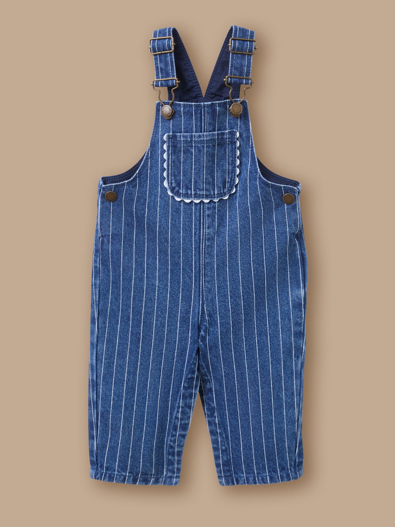 Gestreifte Denim-Latzhose für Babys