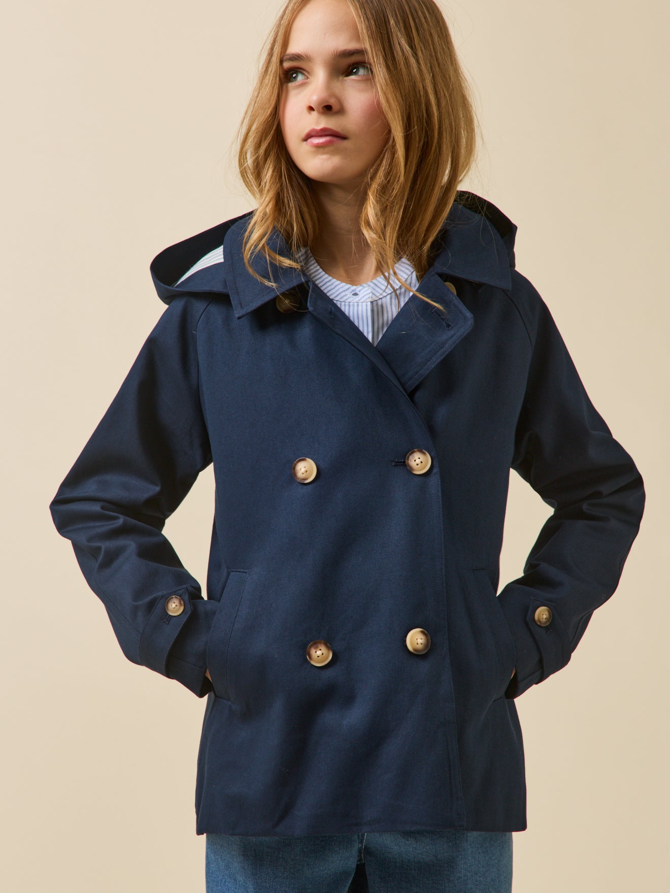 Mädchen-Trenchcoat, kurz – Junior-Kollektion
