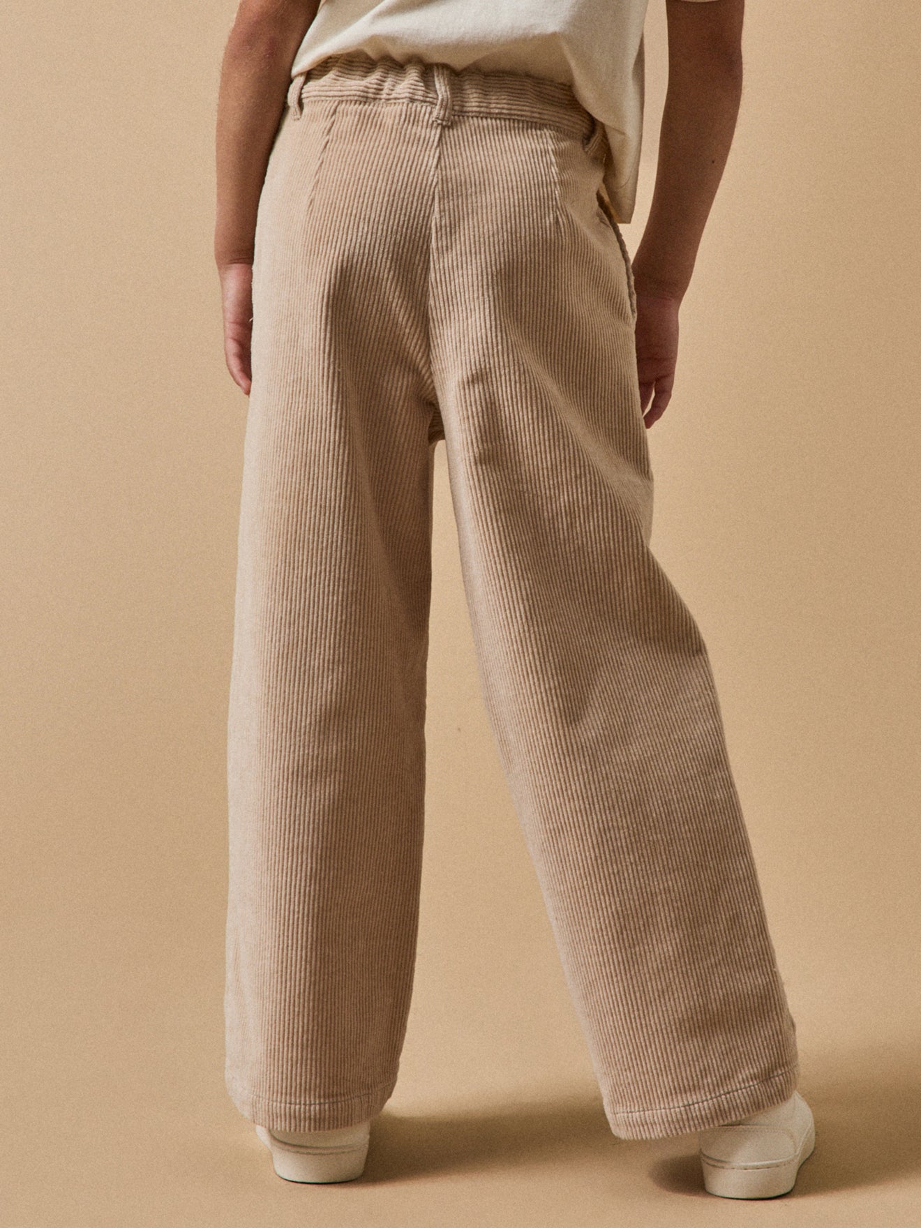 Mädchen-Schlaghose aus Velours