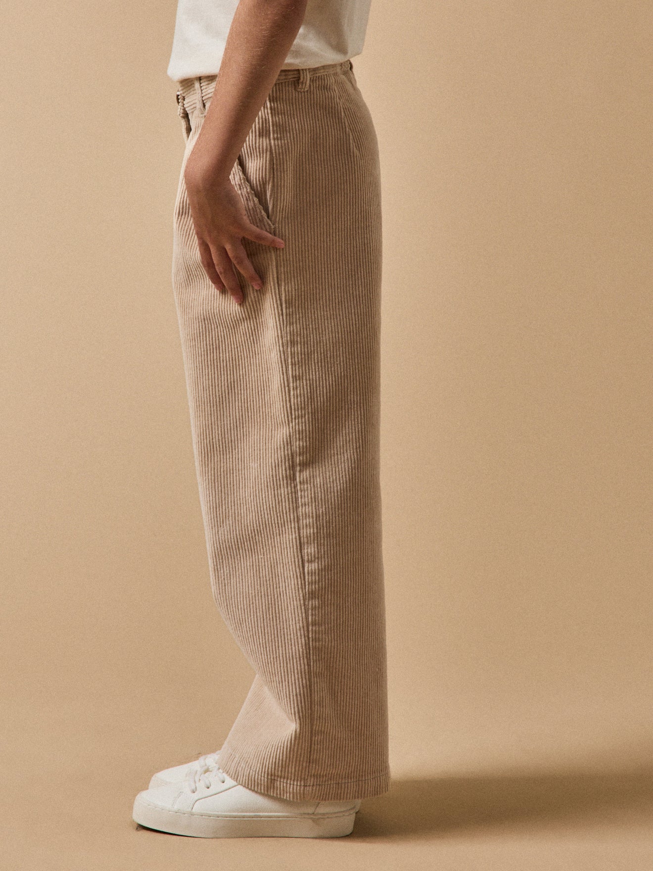 Mädchen-Schlaghose aus Velours