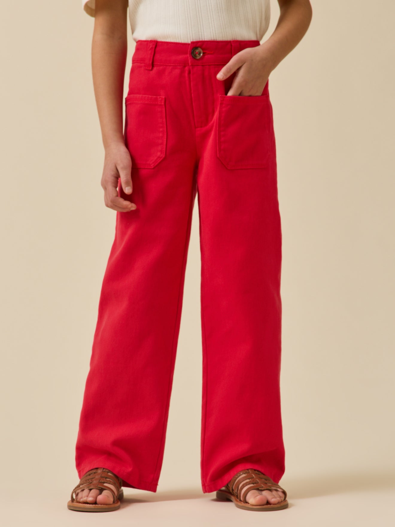 Mädchenhose aus Denim, gerade geschnitten