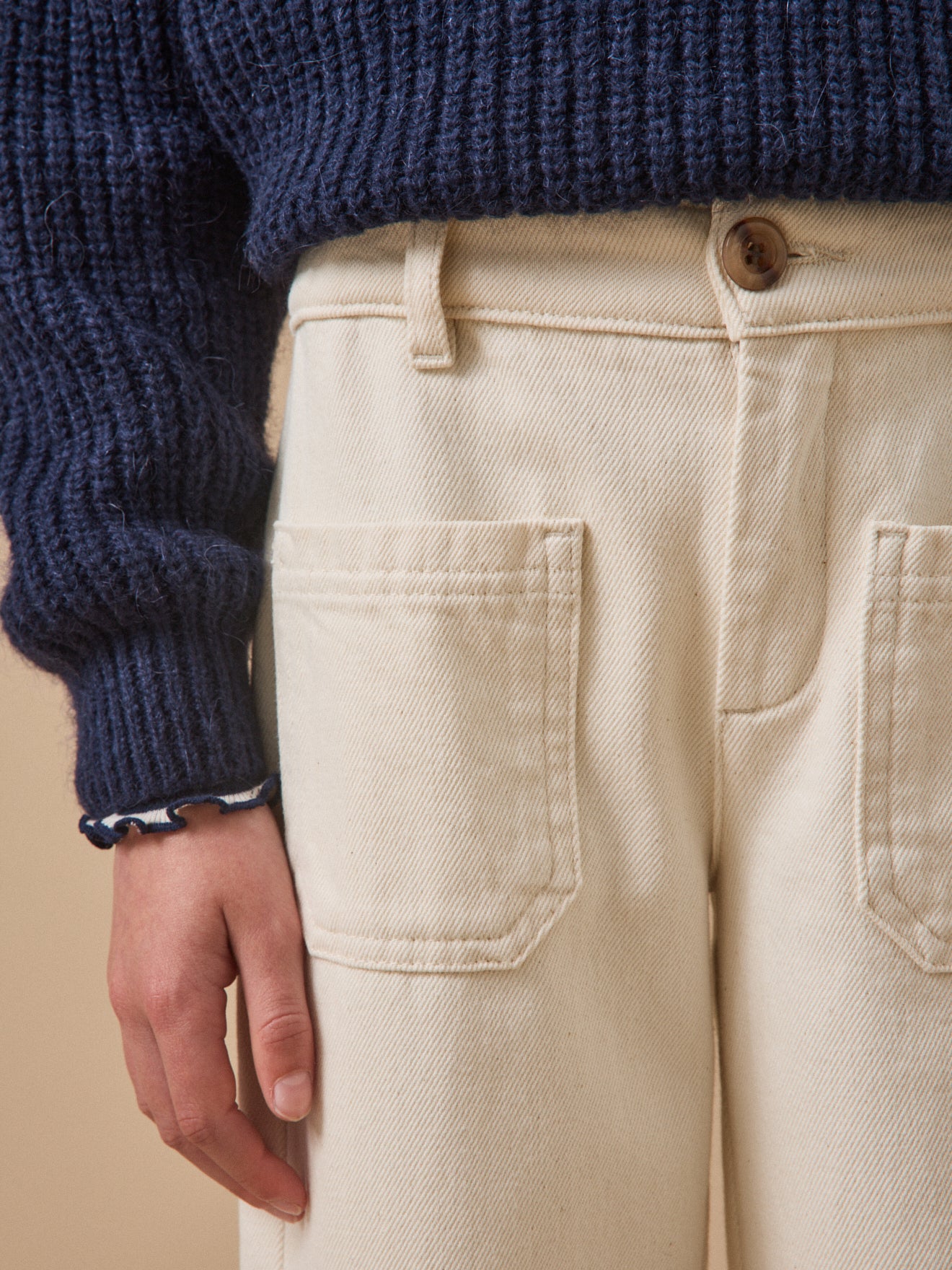 Mädchenhose, gerade geschnitten, aus Denim