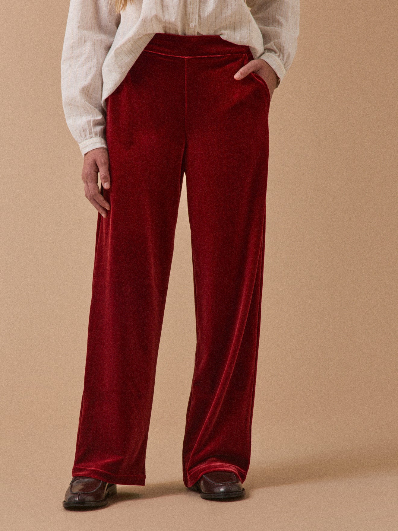 Mädchenhose aus Pannesamt