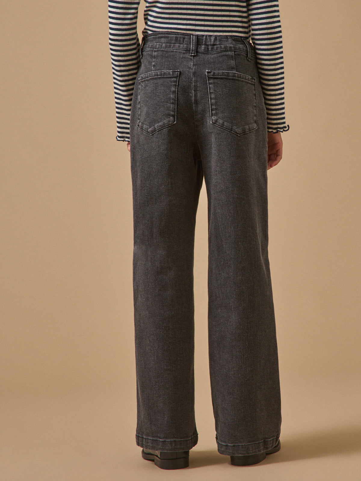 Mädchenhose aus Denim mit weitem Bein