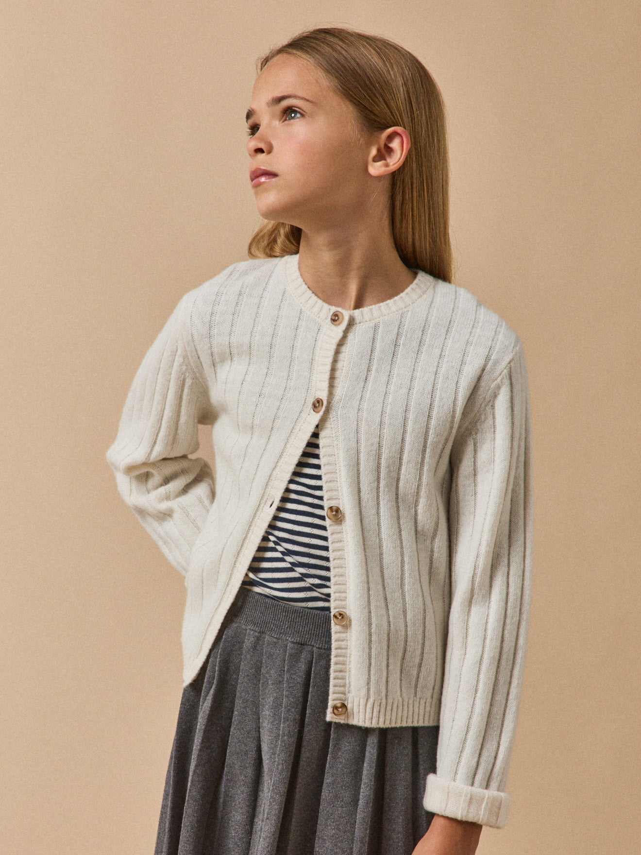 Mädchen-Cardigan, Rippenmuster, reine Merinowolle