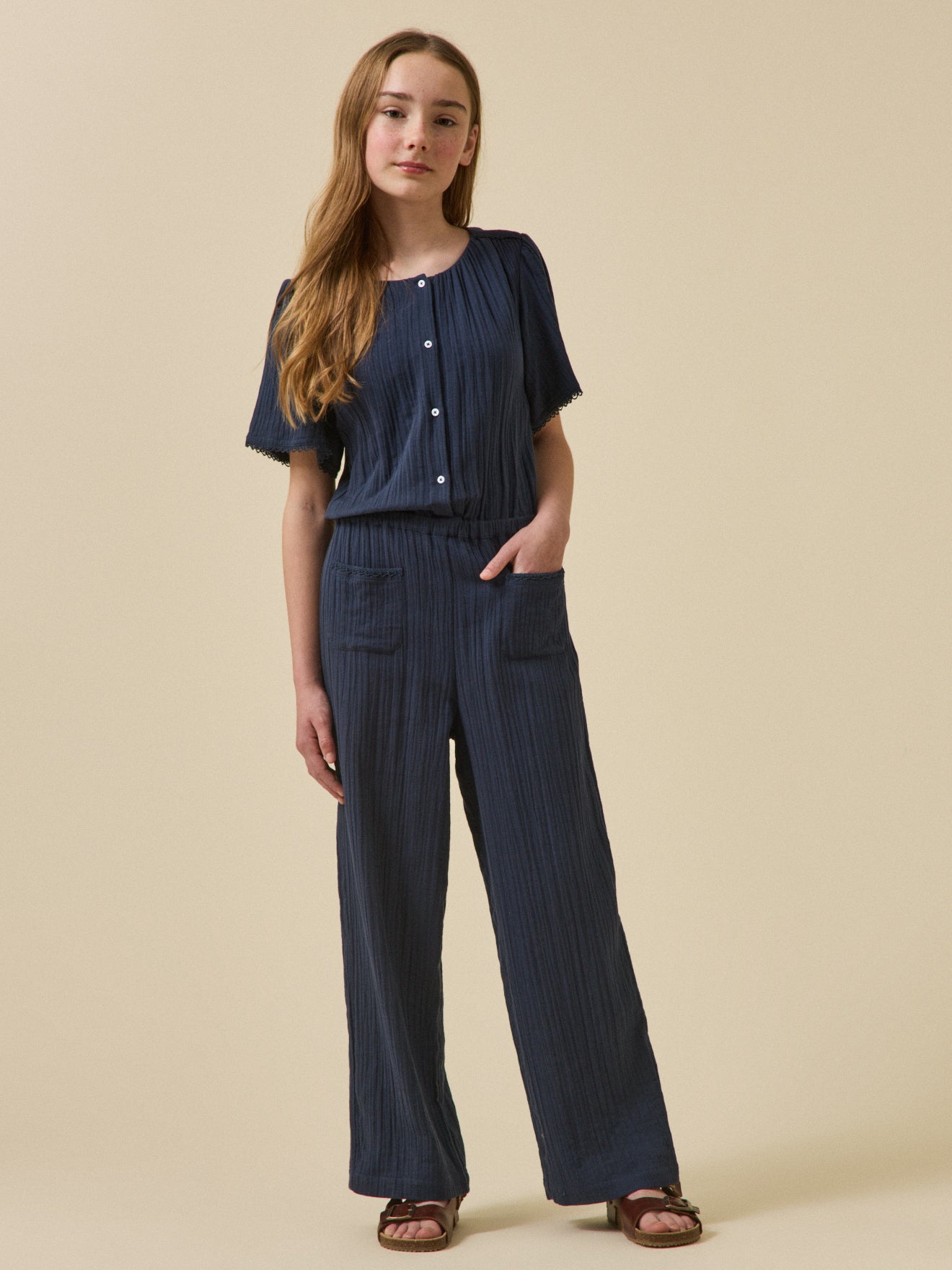 Jumpsuit aus Baumwolllgaze – Kollektion « Junior »