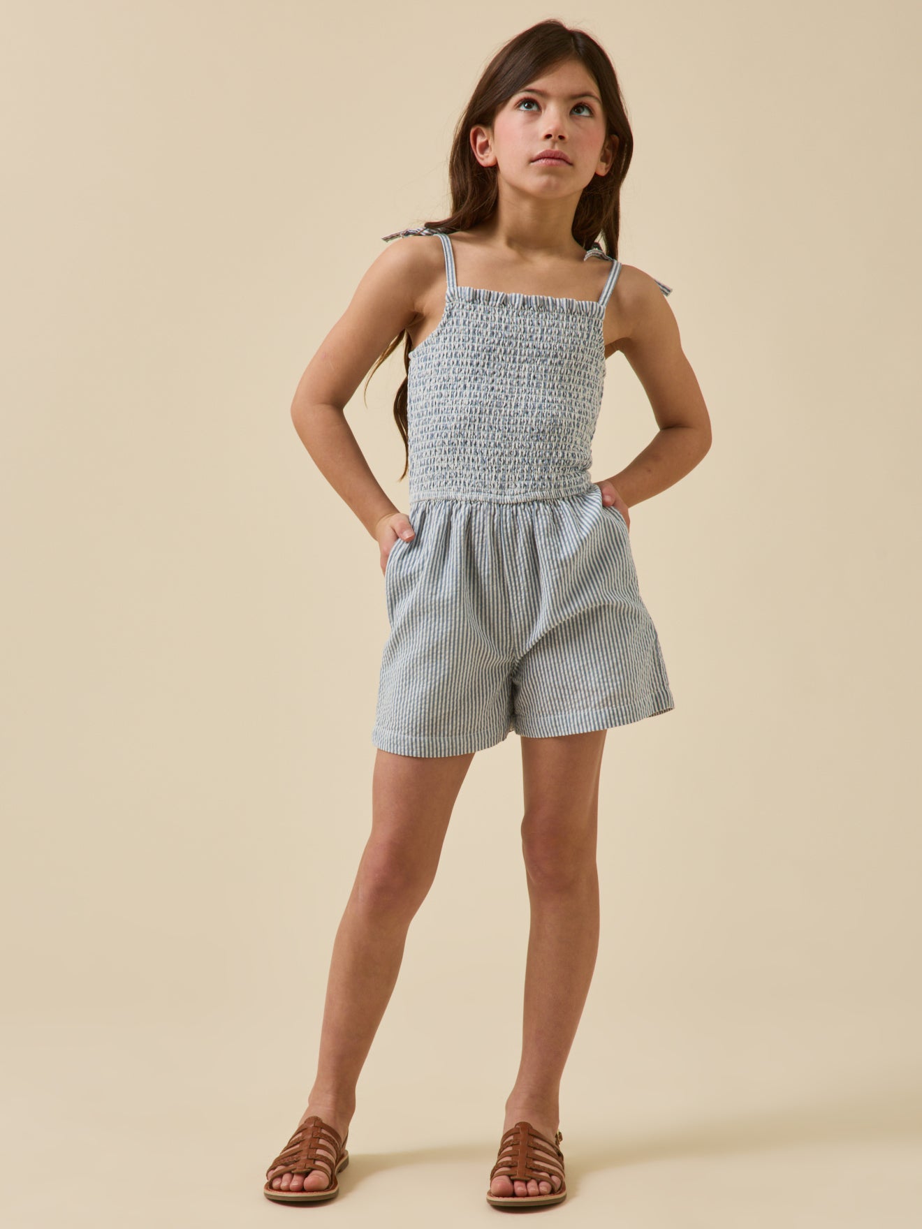 Mädchen-Kurzoverall aus Seersucker