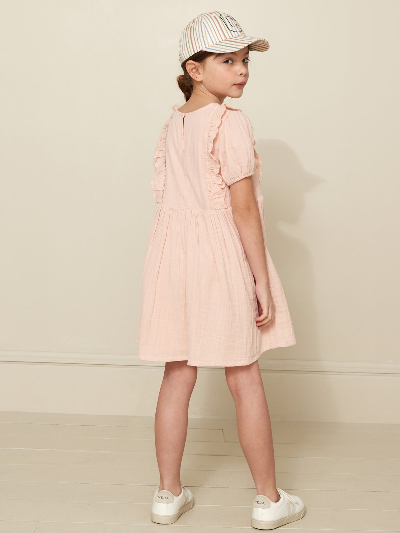 Mädchenkleid aus Bio-Baumwollgaze