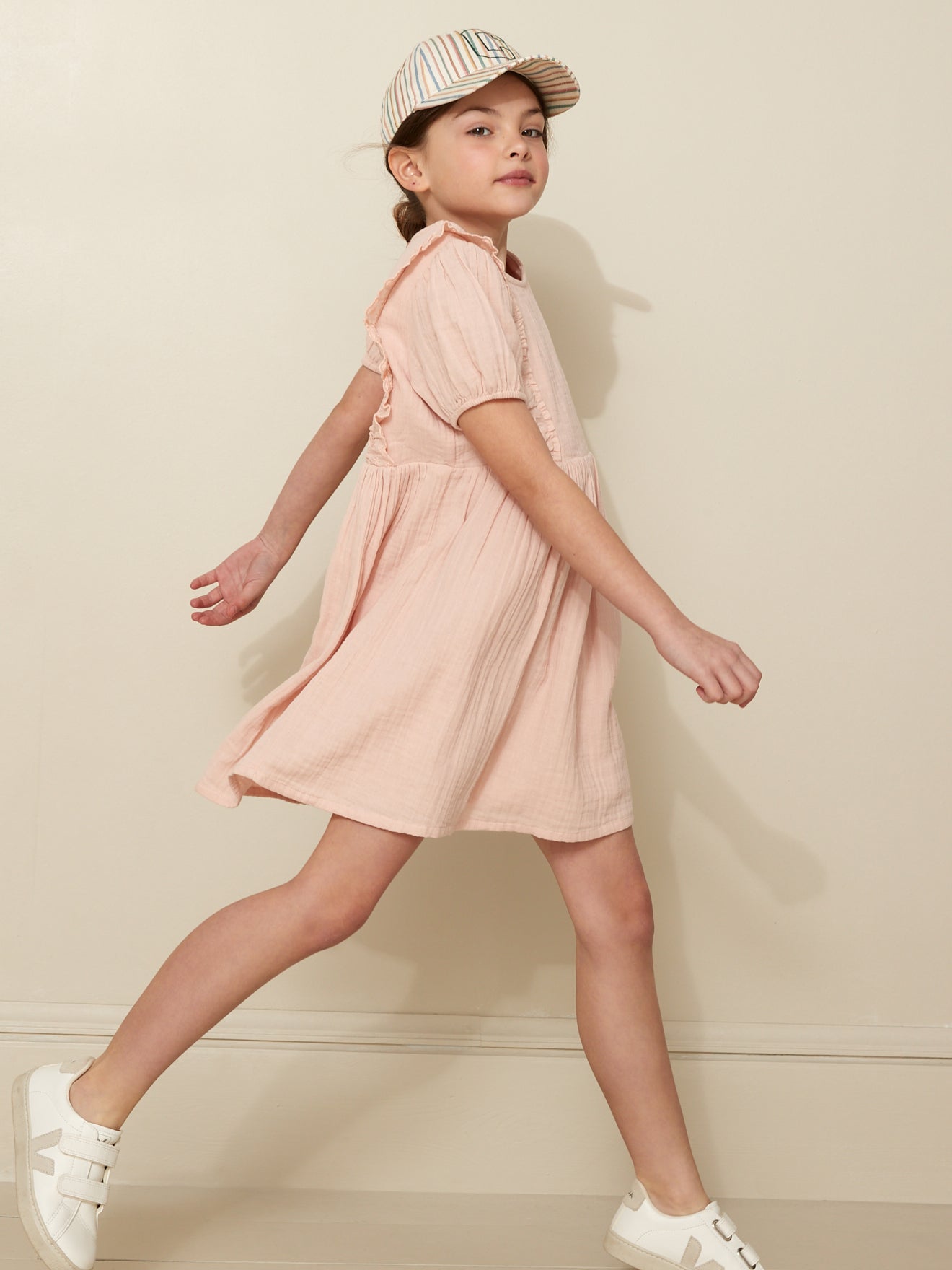 Mädchenkleid aus Bio-Baumwollgaze
