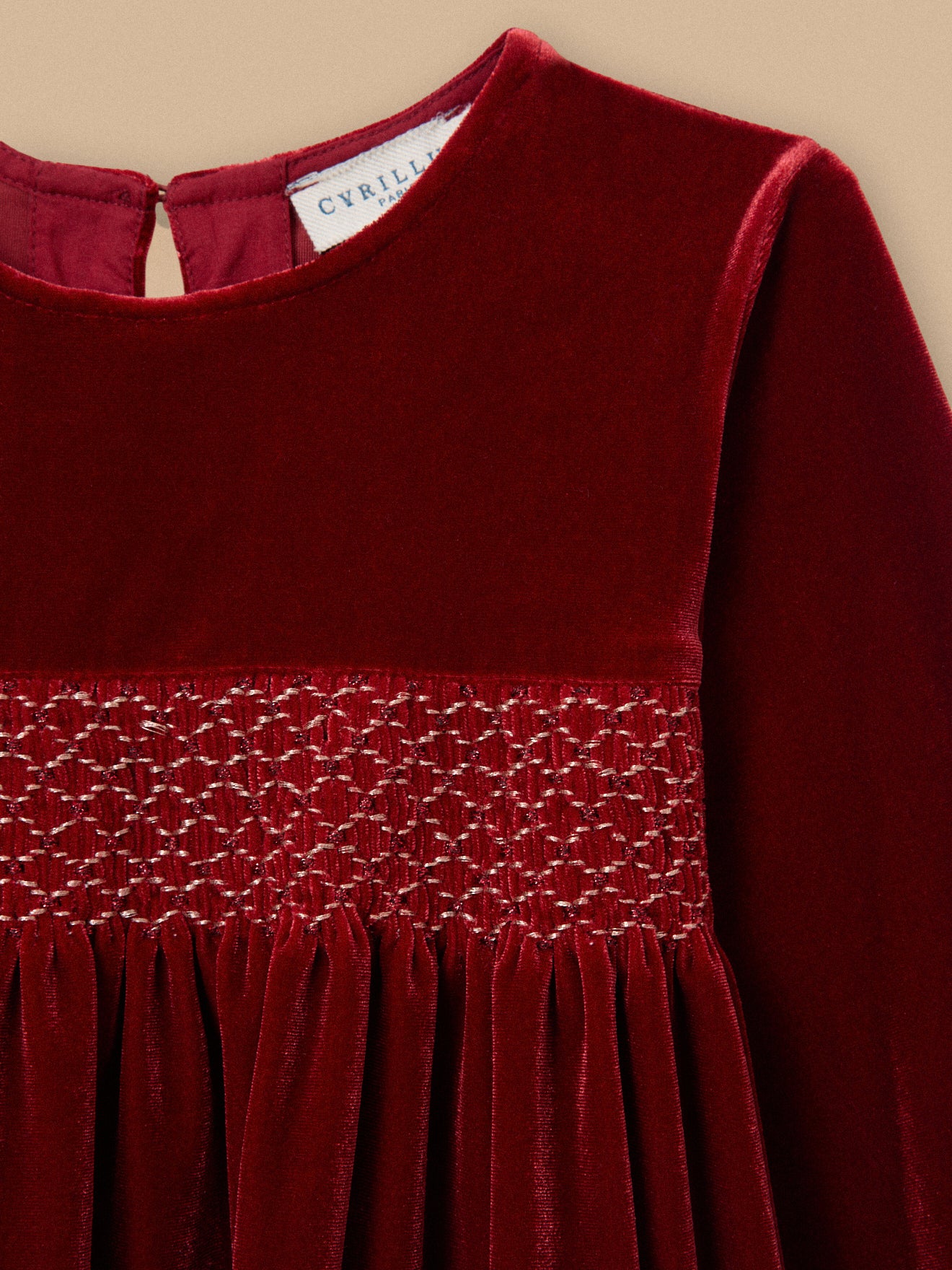 Mädchenkleid aus Pannesamt