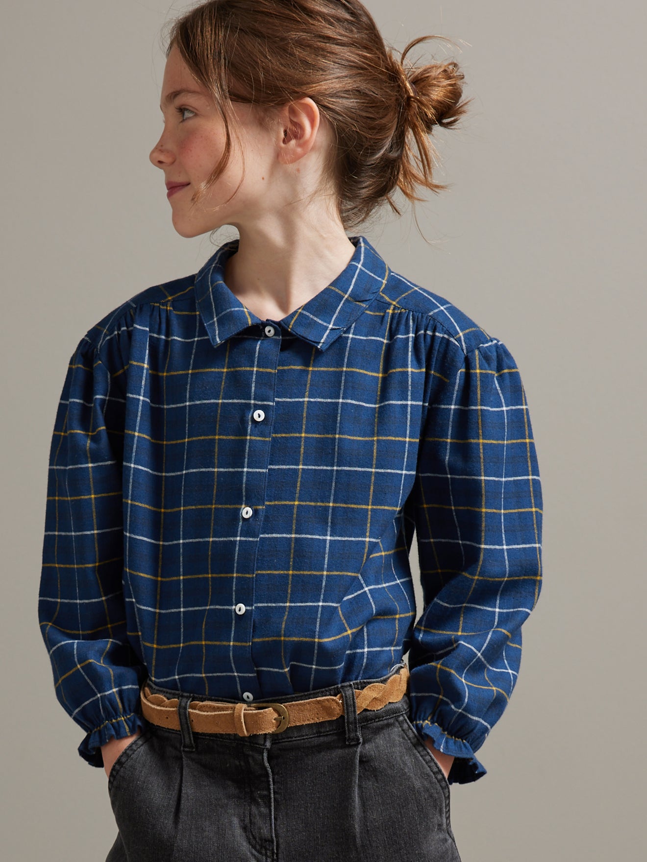 Mädchenbluse mit Karomuster
