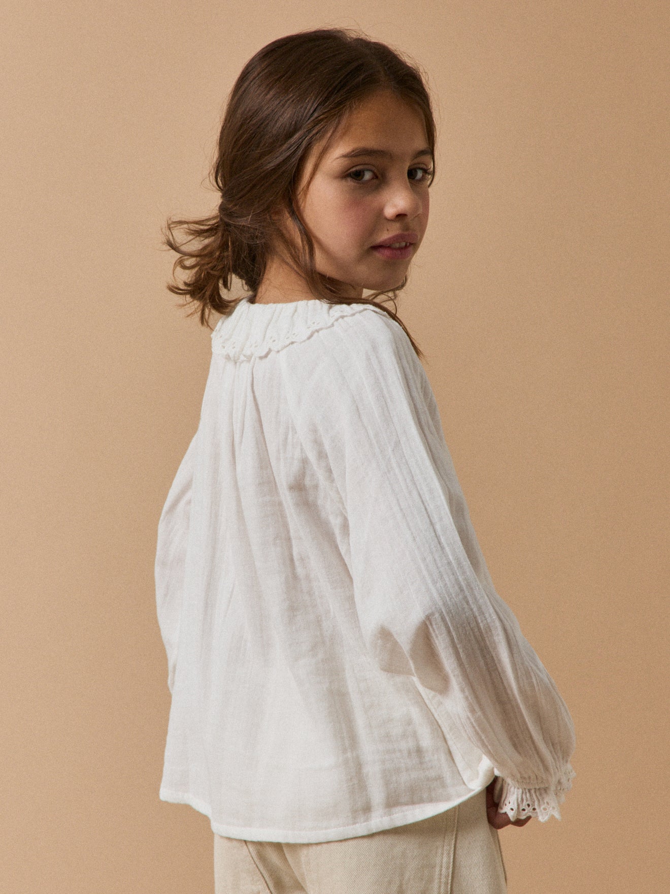 Mädchenbluse aus Baumwollgaze