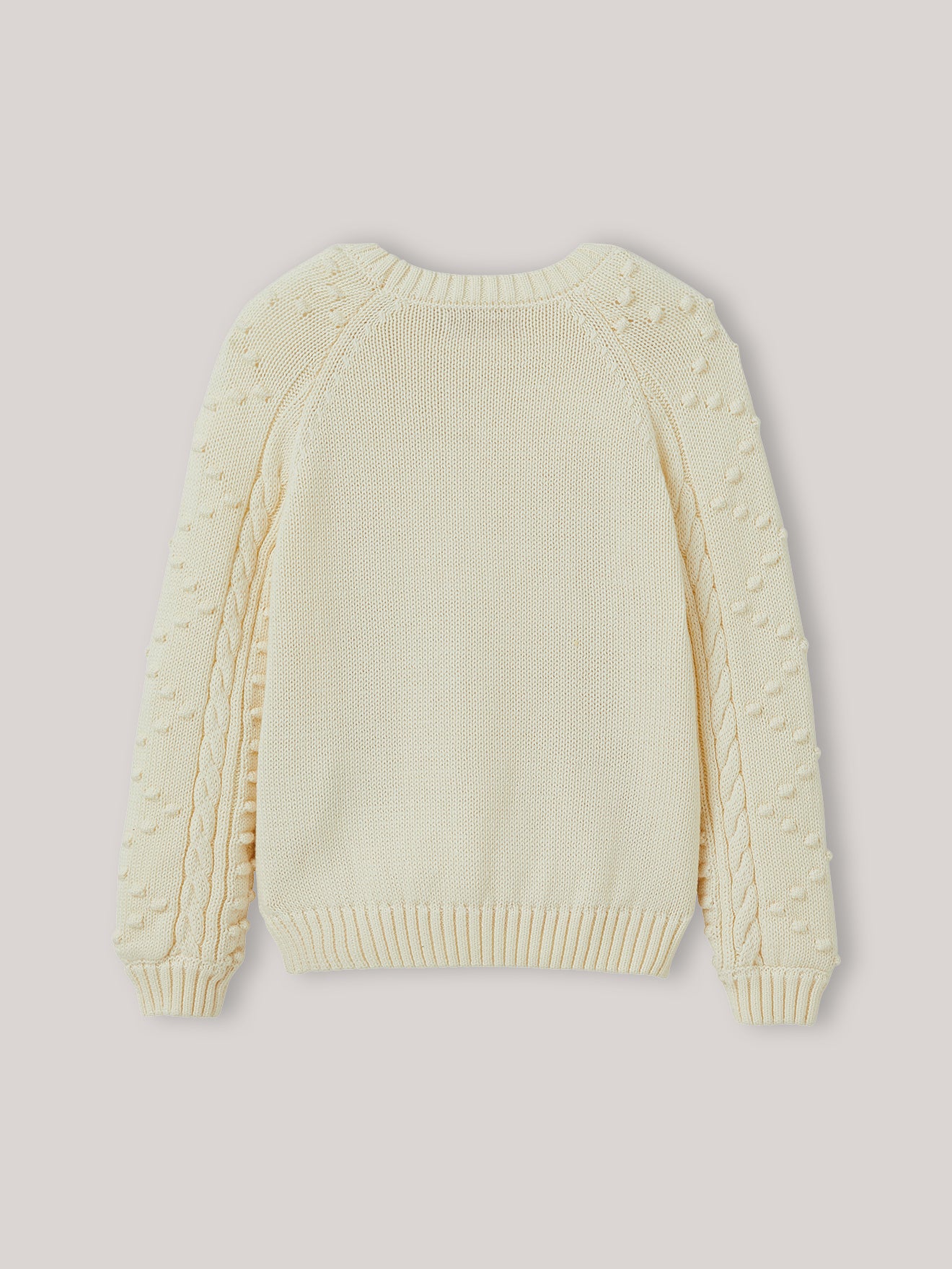 Mädchenpullover mit Zopfmuster