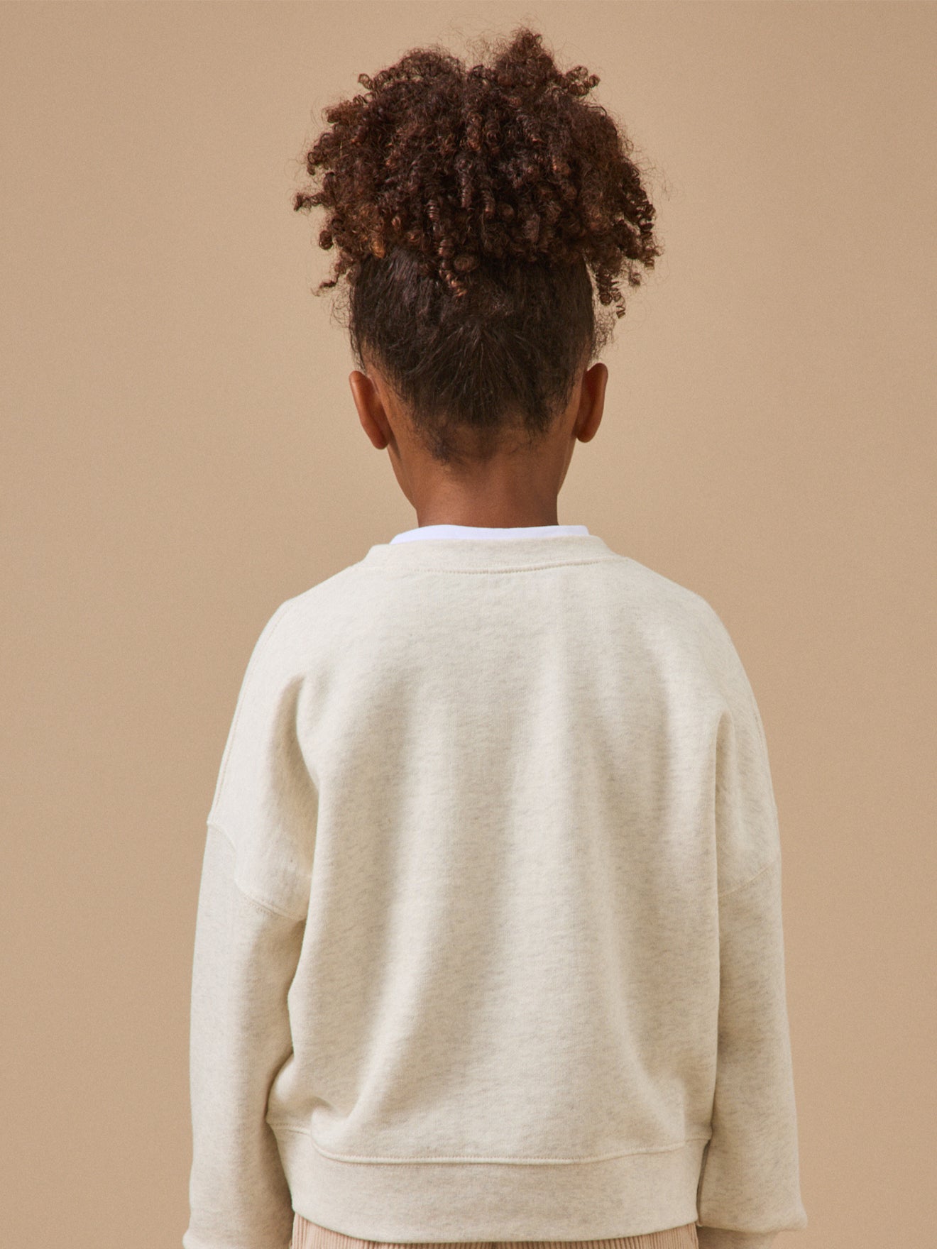Mädchen-Sweatshirt mit Schriftzug – Bio-Baumwolle