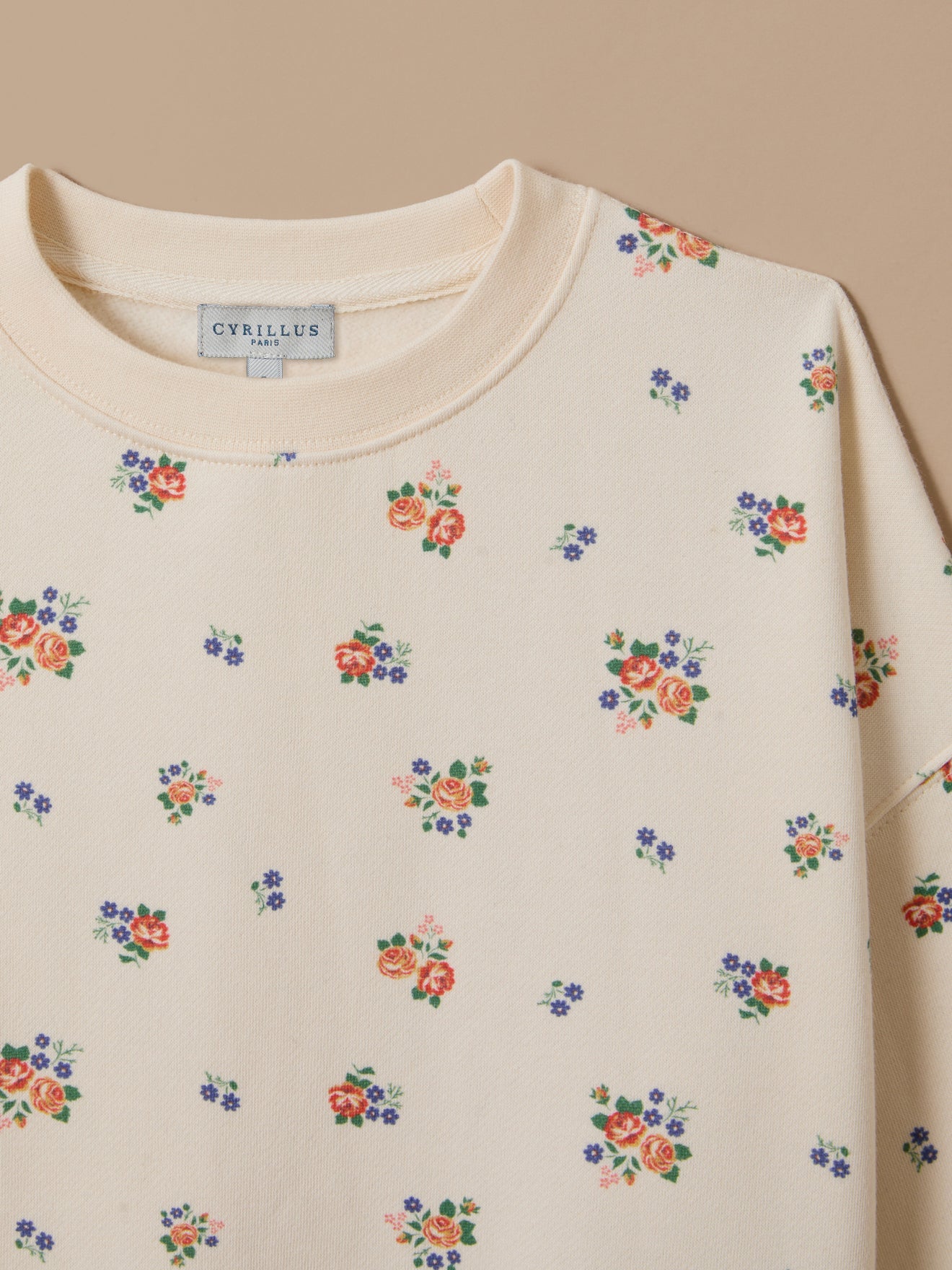 Mädchen-Sweatshirt mit Druckmuster