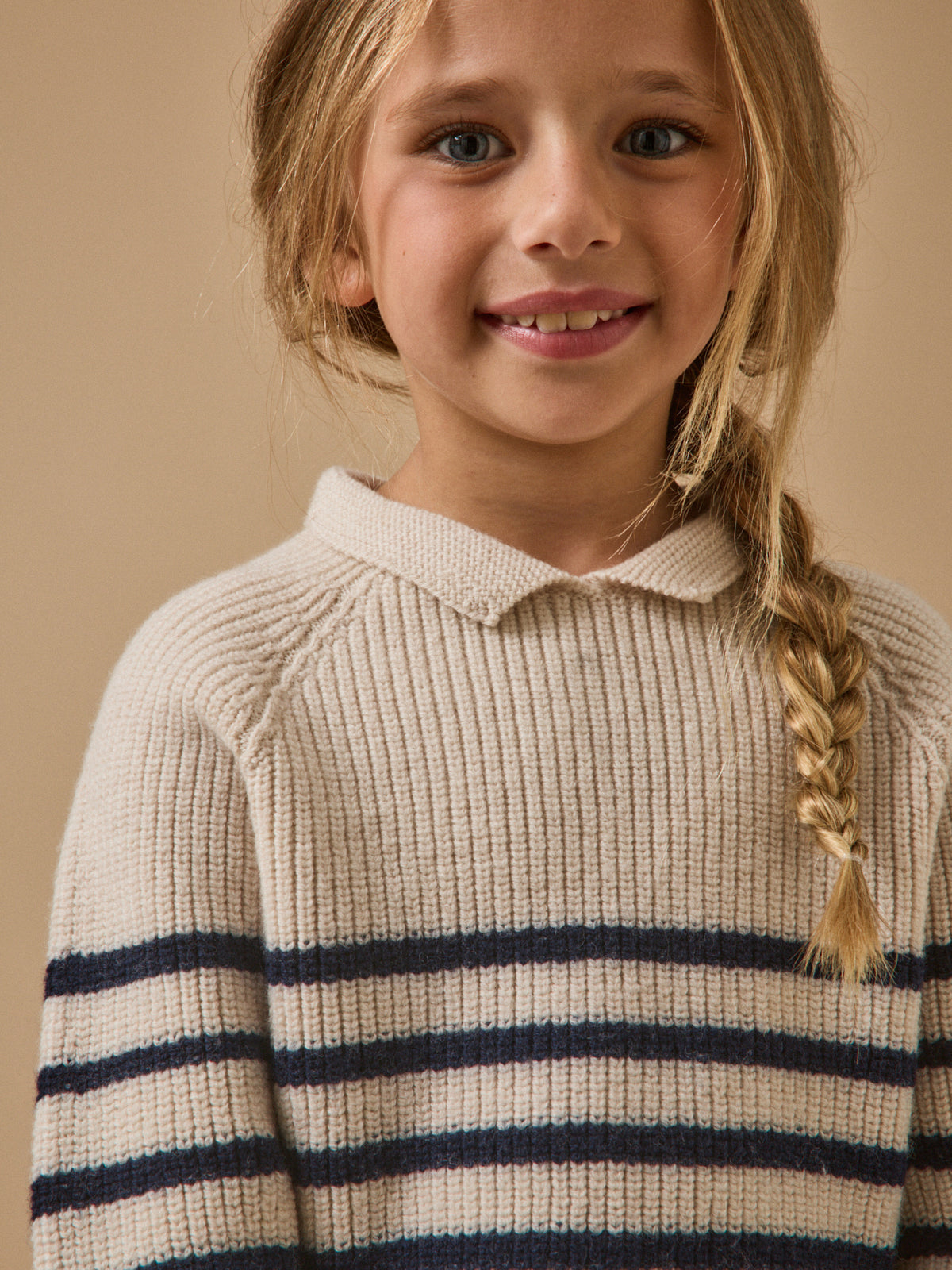 Mädchenpullover aus Merinowolle – Cyrillus X Les 3 Tricoteurs