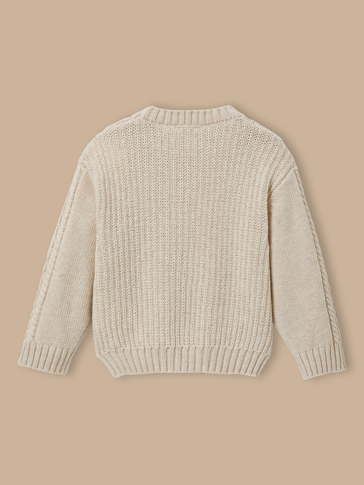 Mädchenpullover mit Zopfmuster und Wolle
