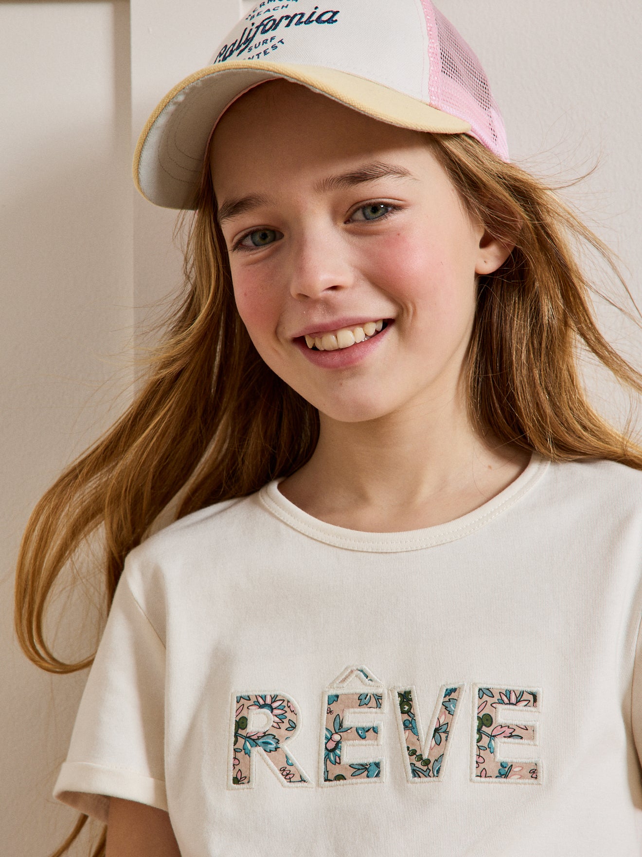 Mädchen T-Shirt mit Schriftzug und Druckmuster « Mireille » – Bio-Baumwolle
