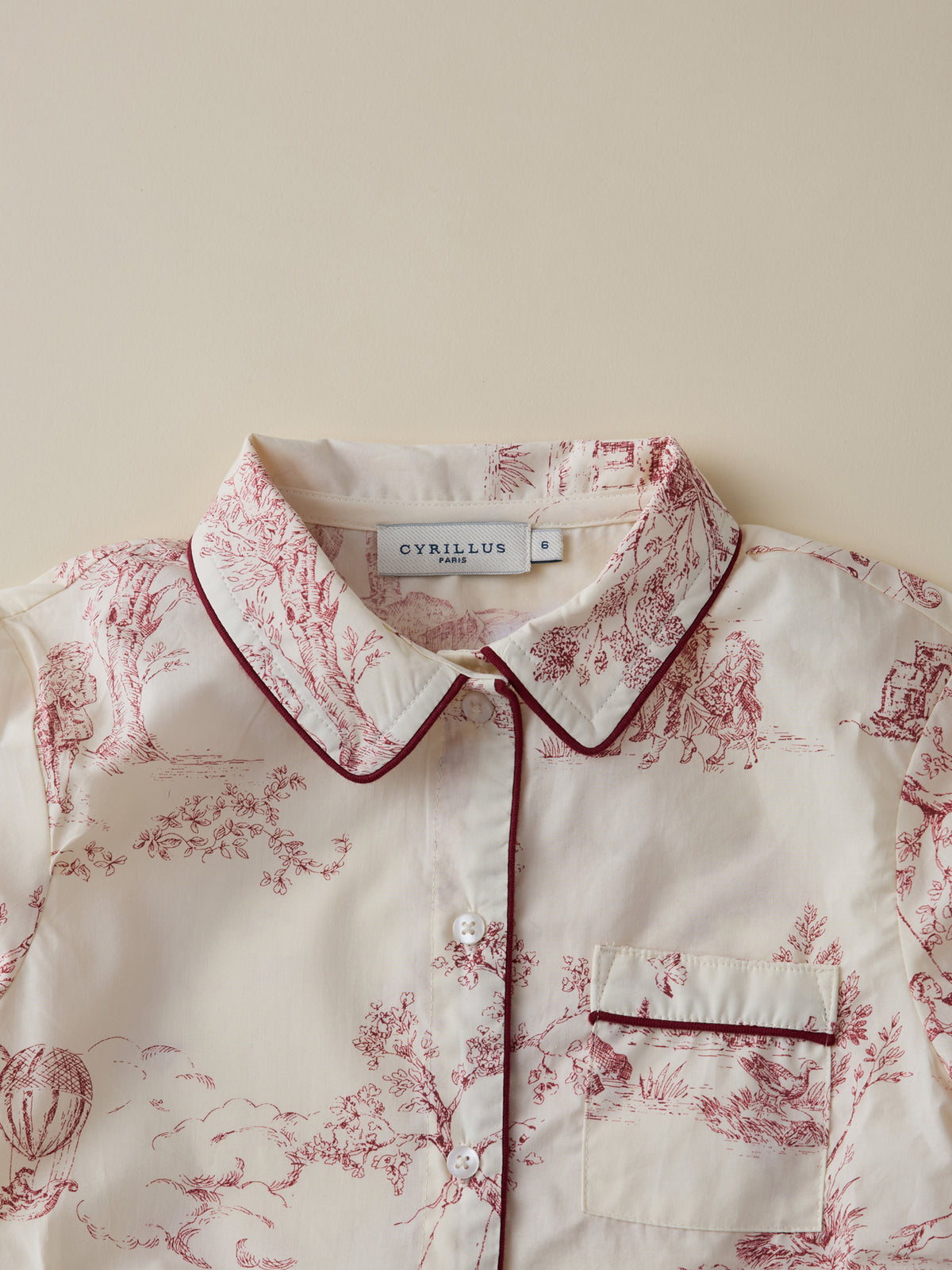 Mädchen-Pyjama, Stoff im « Jouy »-Stil
