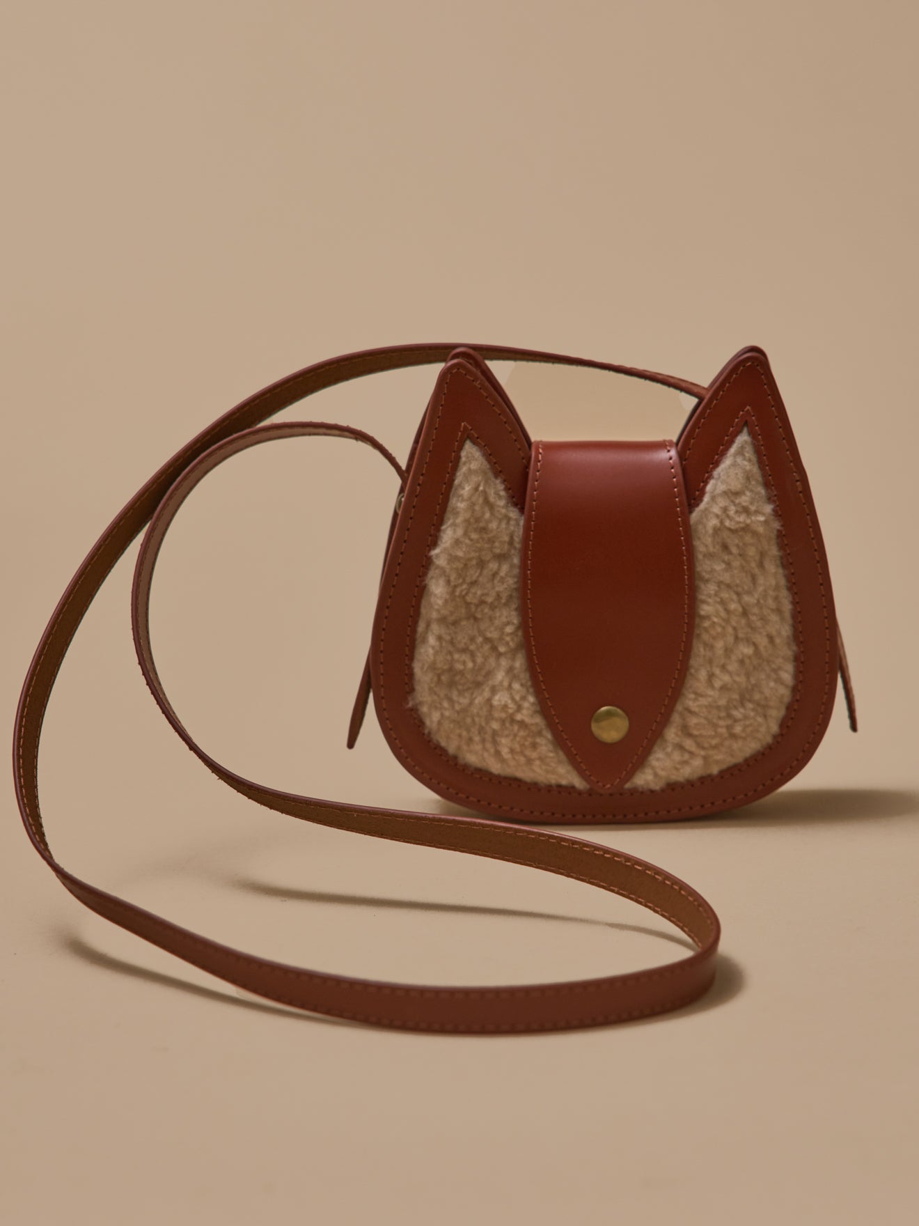 Mädchen-Umhängetasche « Eichhörnchen » aus Leder und Sherpa