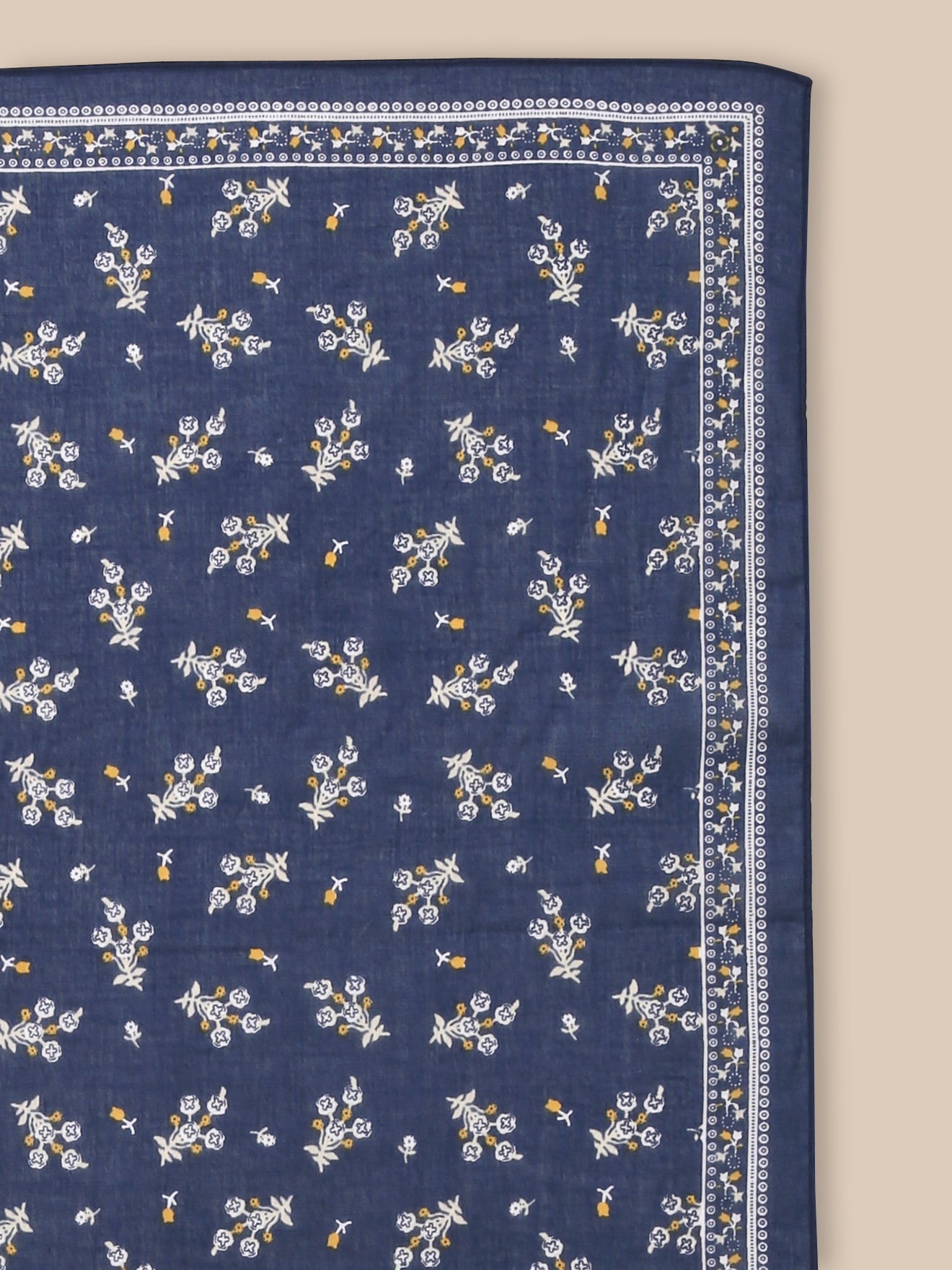 Mädchen-Schal mit « Blumenstrauß »-Print