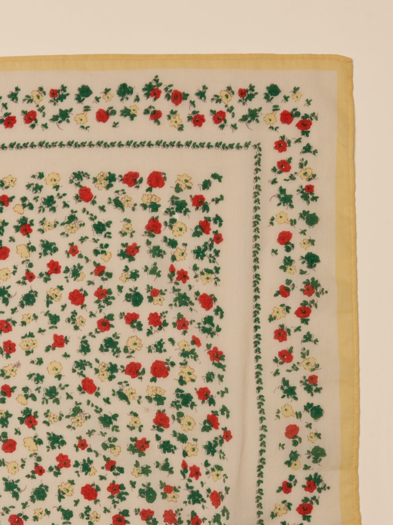 Mädchen-Halstuch mit Blumenmotiv – Bio-Baumwolle