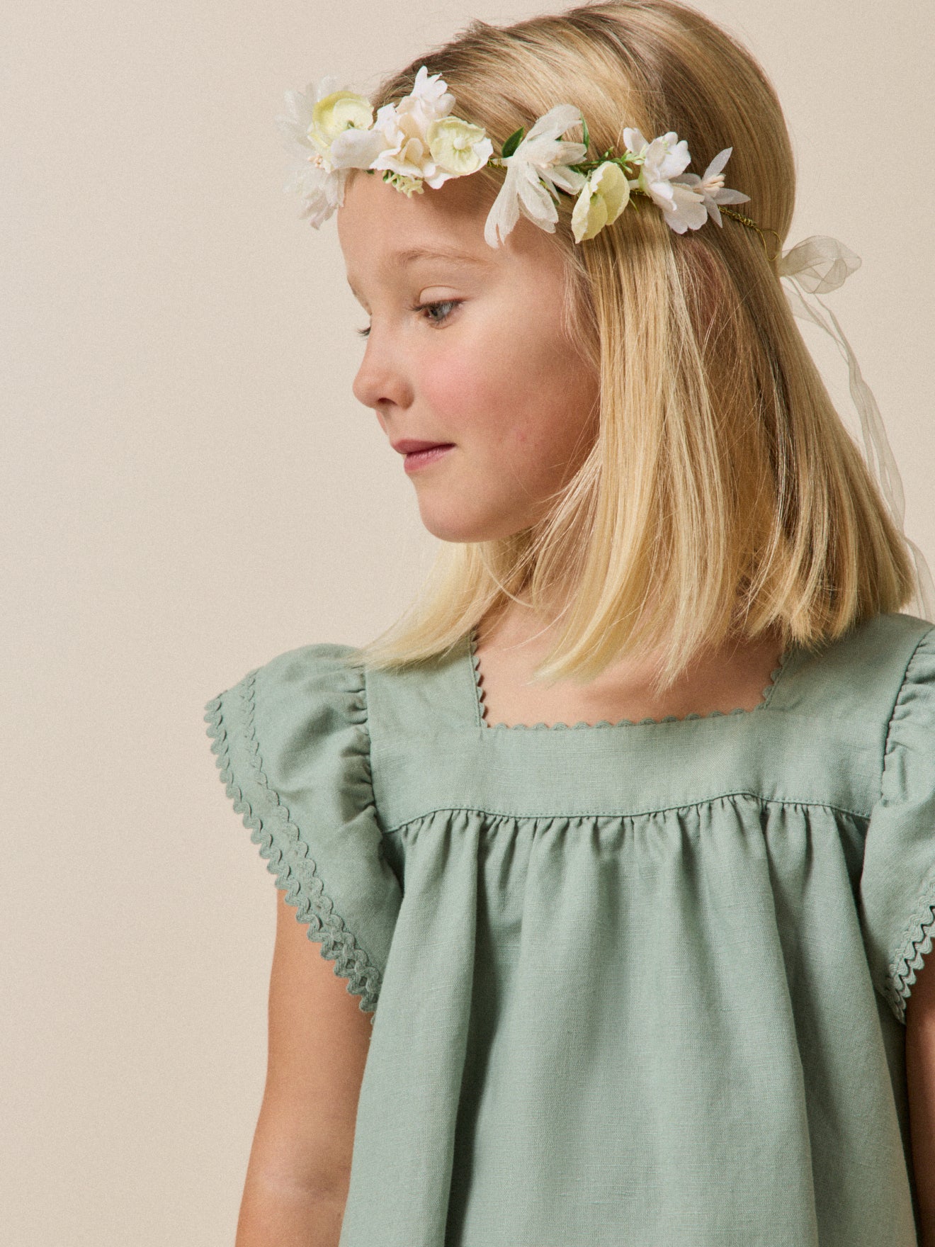 Mädchen-Blumenkranz – Kollektion für Festtage und Hochzeiten