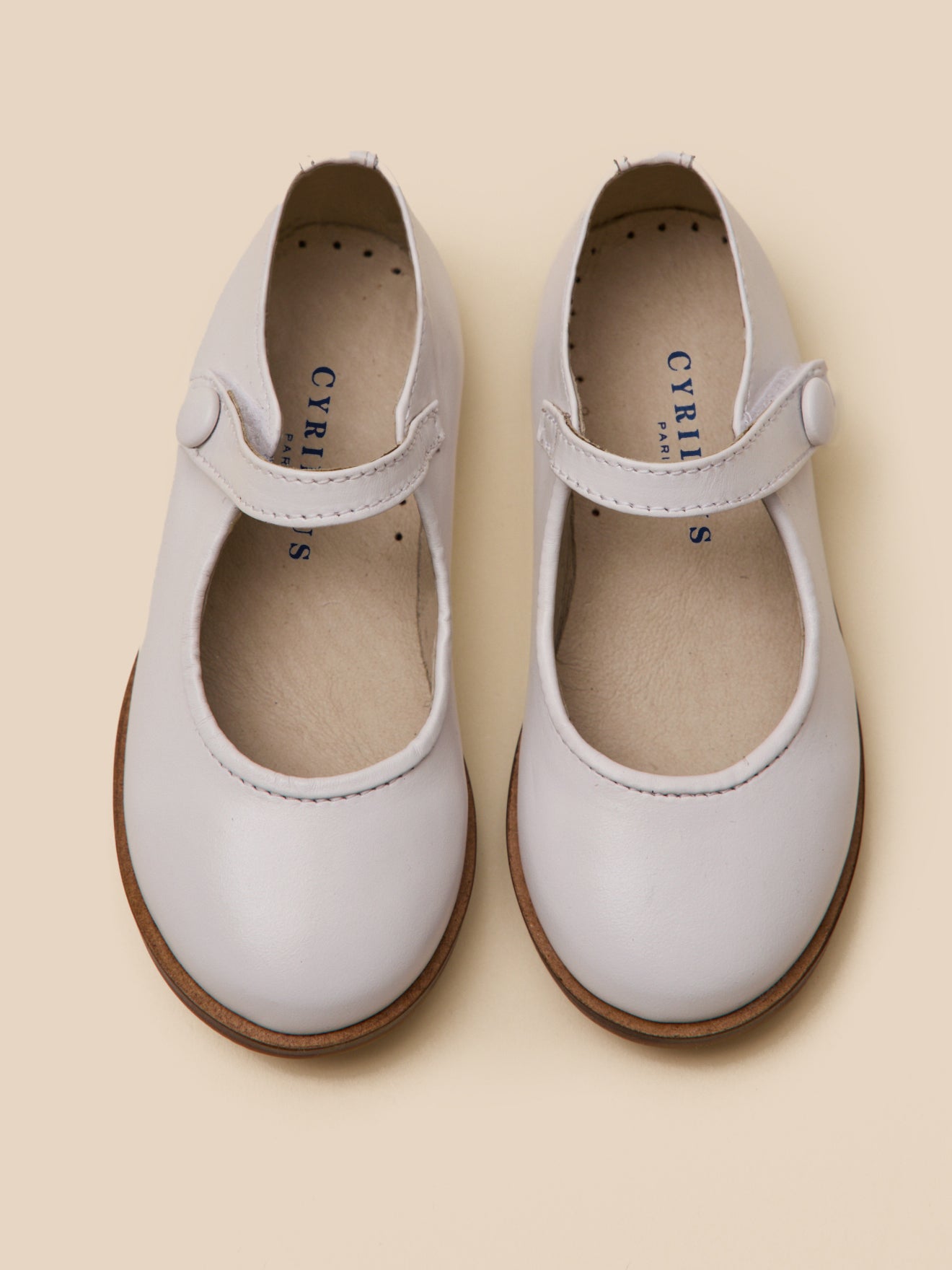 Mädchen-Spangenschuhe aus irisierendem Leder