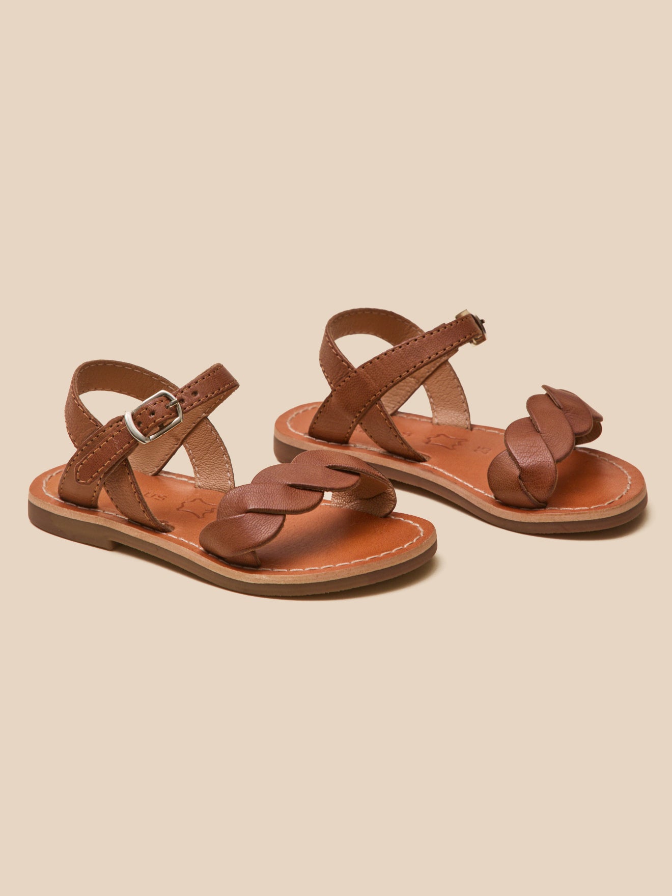 Mädchen-Sandalen aus Leder, geflochten