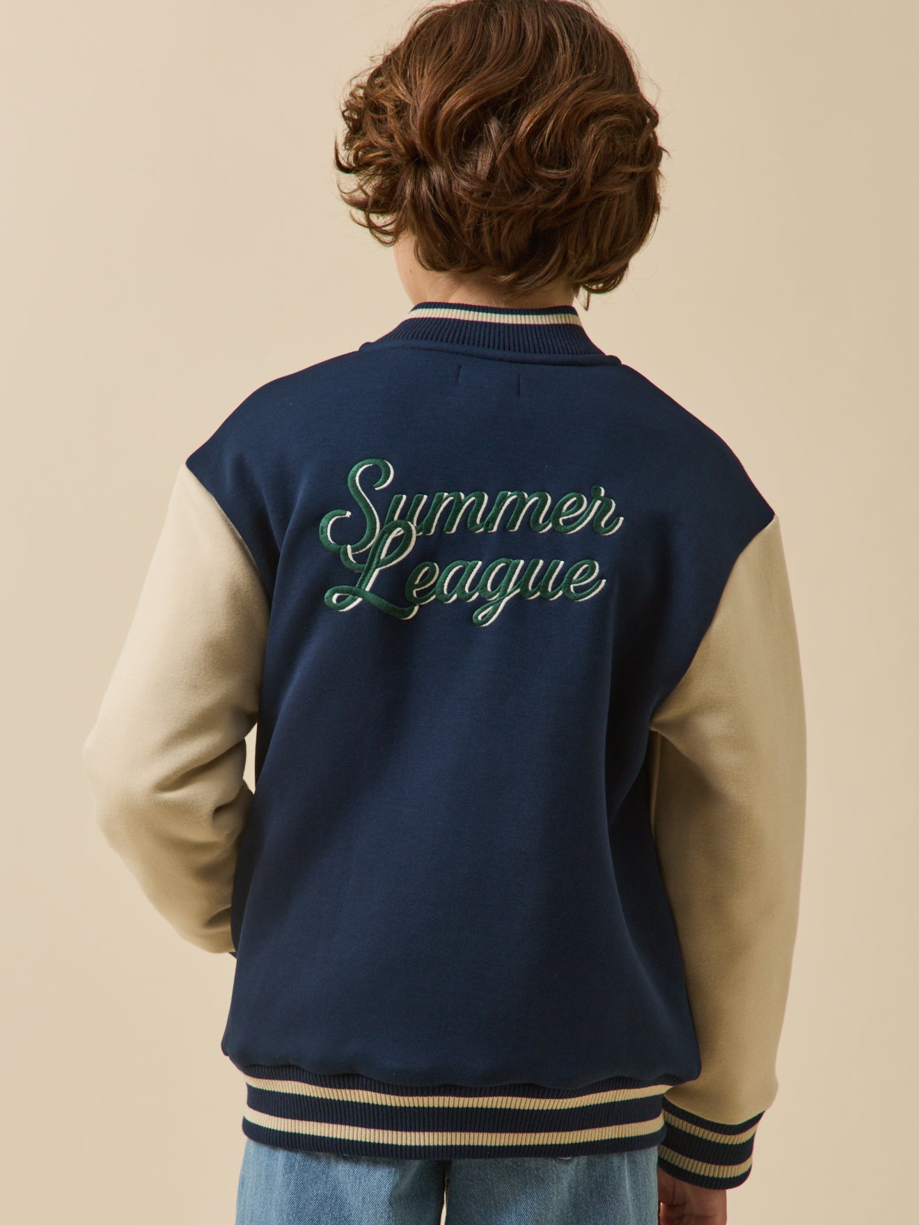 Jungenjacke im Teddy-Schnitt