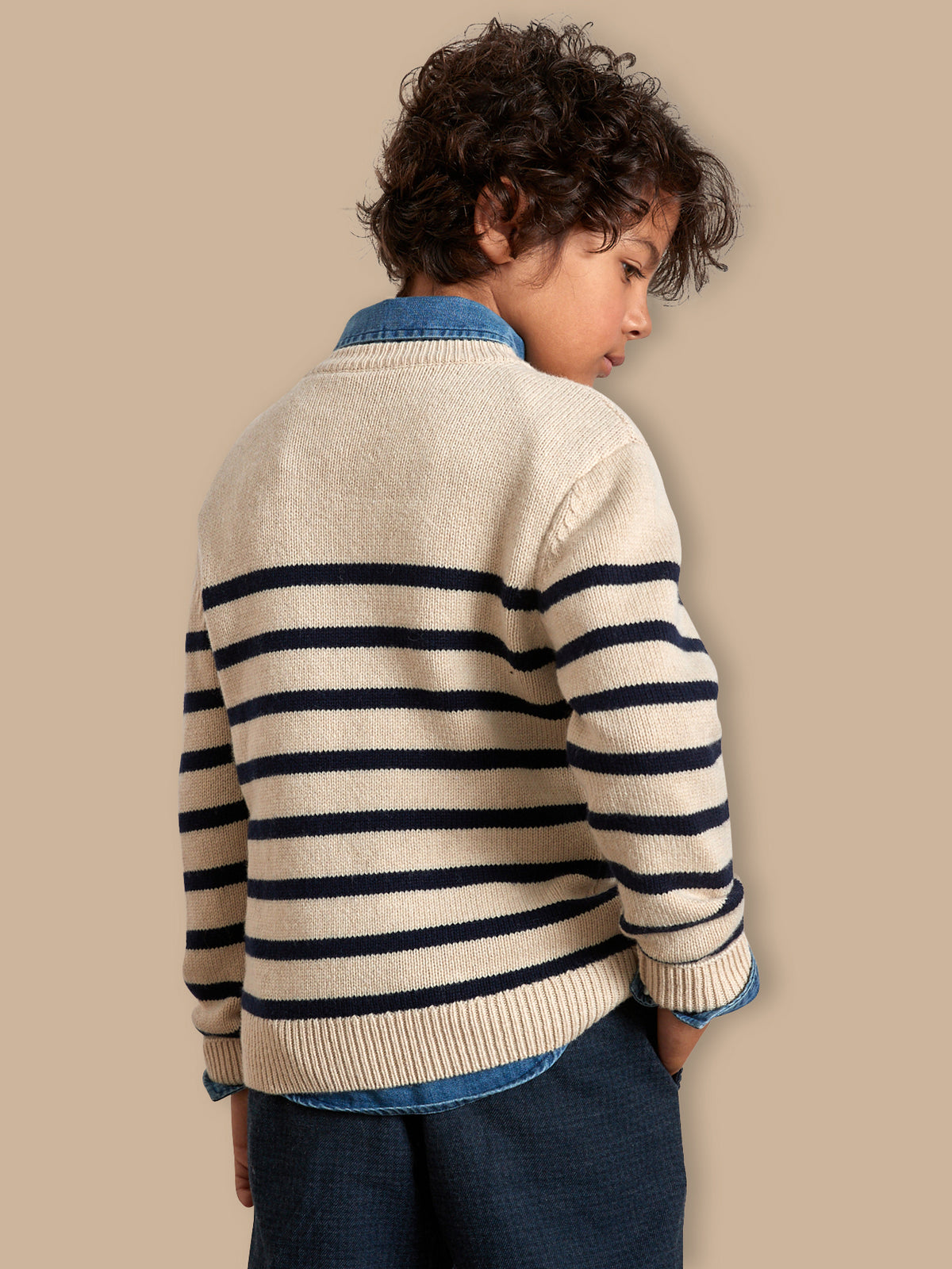 Jungenpullover im Marinelook mit hohem Wollanteil